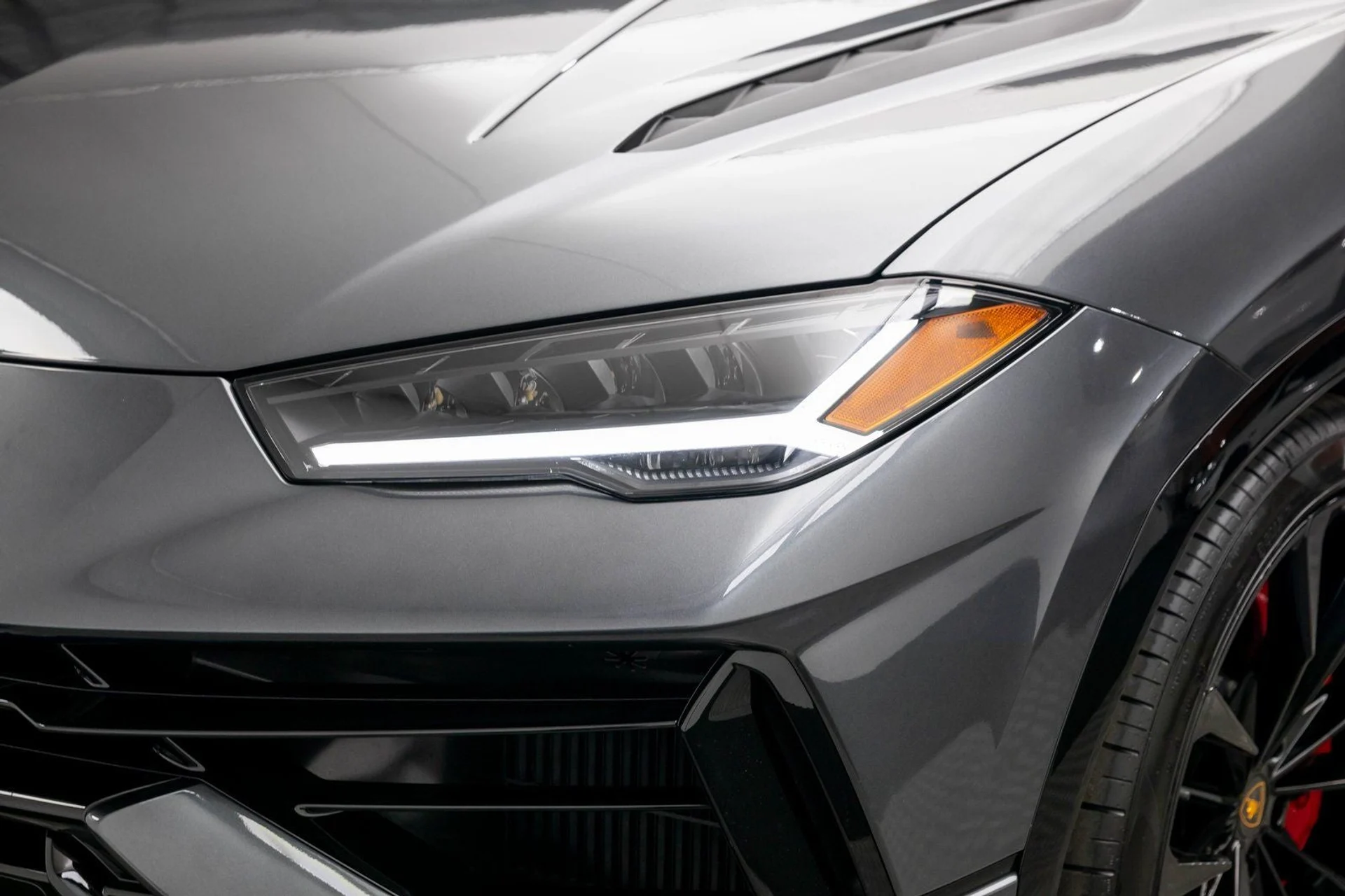 mph061_376326213_62_bcc19b3af3