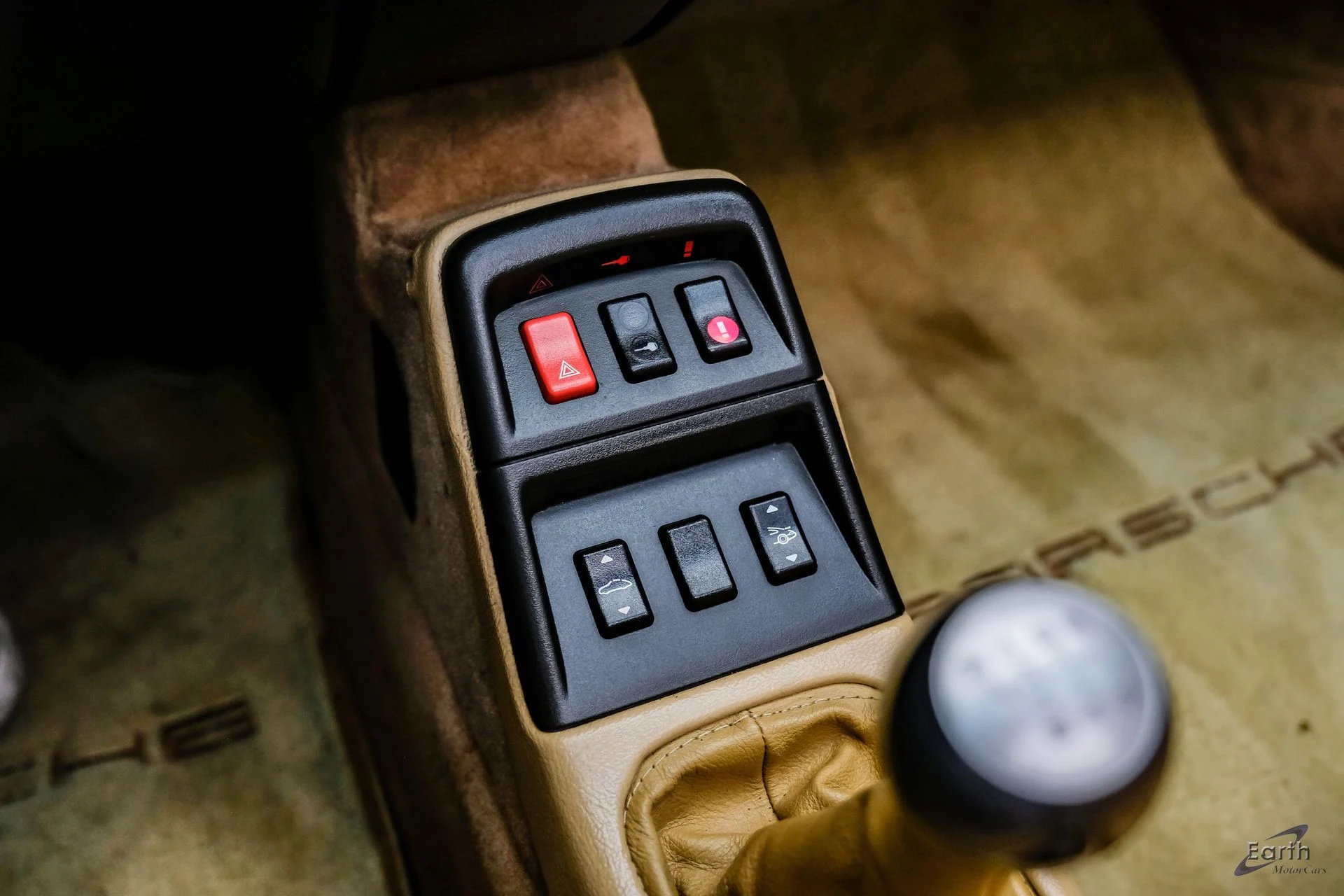 mph061_3787398897_6266f6e3a7330e76ed05b8a6803ce8edx_00210061c0