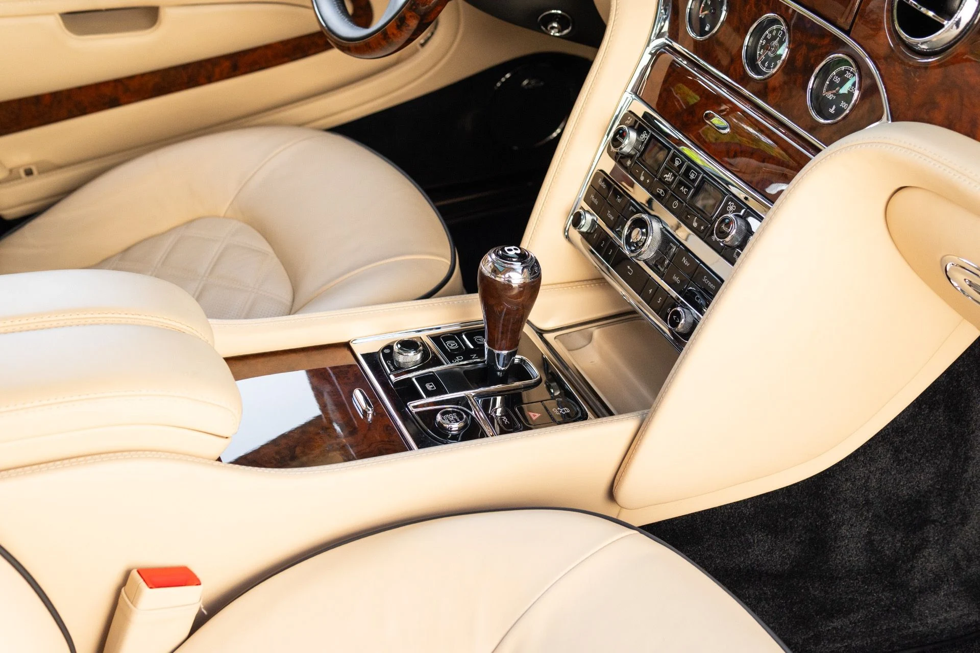 mph061_380750573_Used_2014_Bentley_Mulsanne_1774576298_9894cc3422