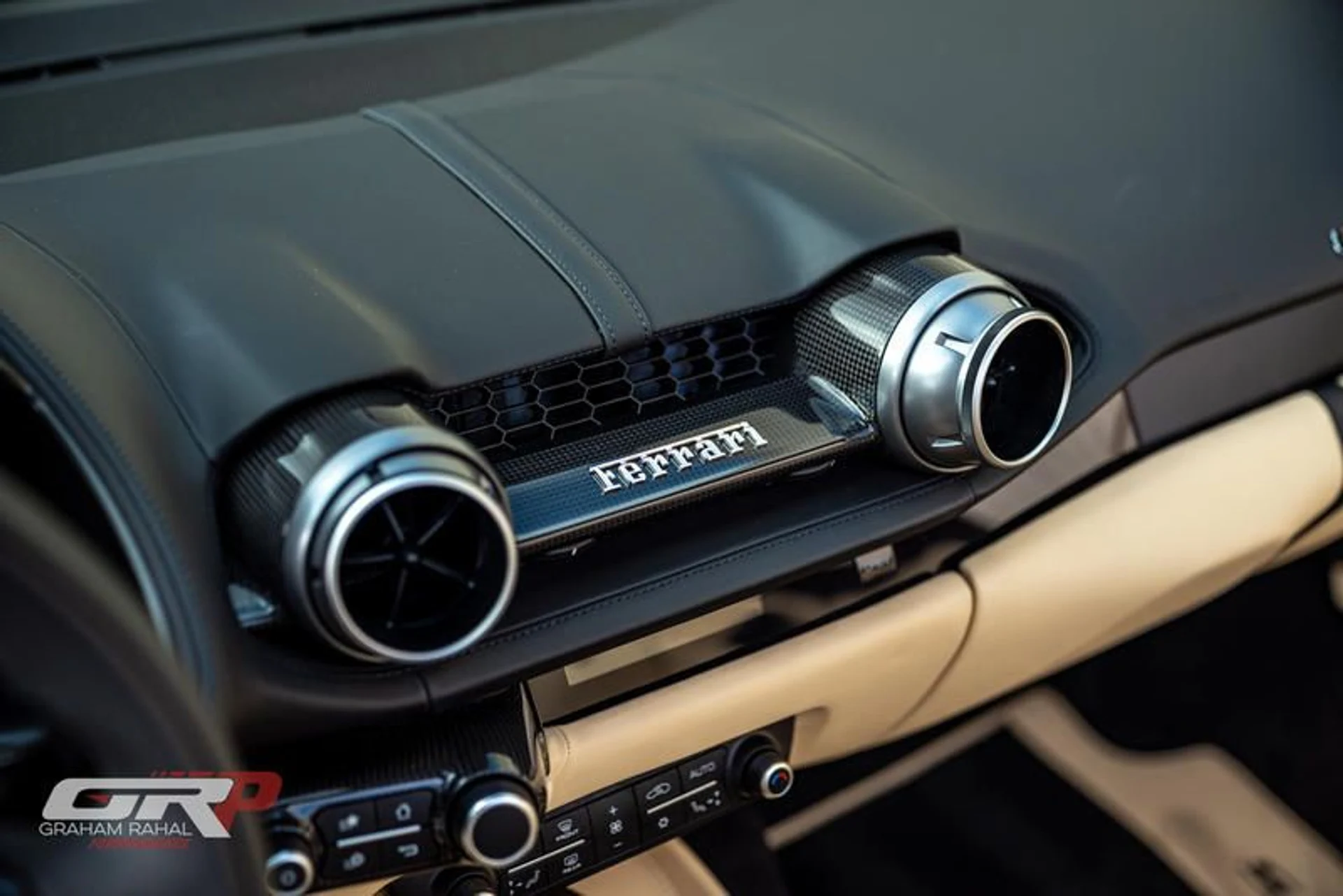 mph061_3827220075_9_E7_A5_A42_F60_D_43_DA_BEB_2_9052_B2_DB_7_ACA_6489ef9651