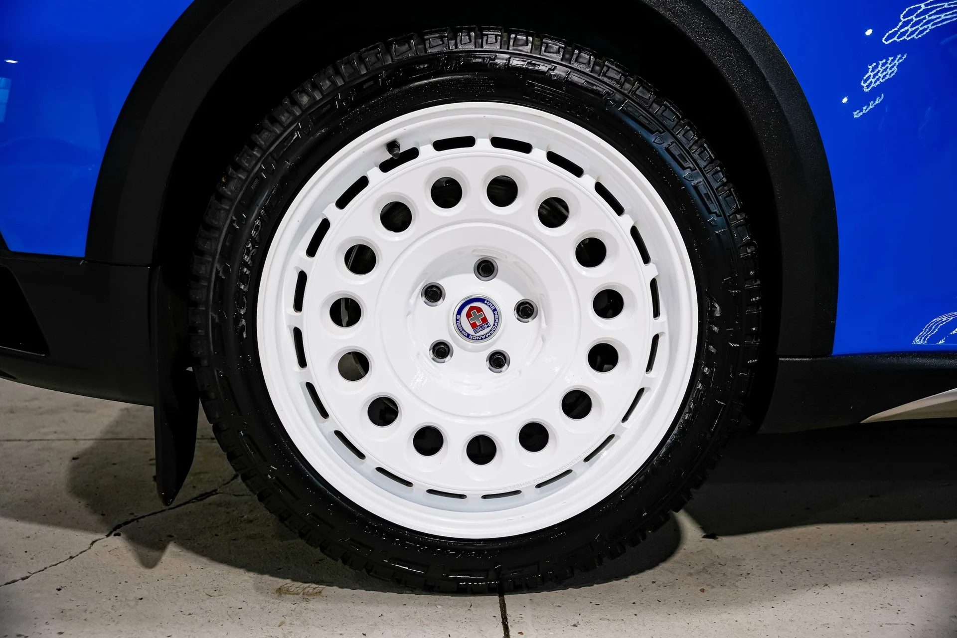 mph061_3833763389_baa197f7538a5d7eeb1b3743f246610ex_6864198f80