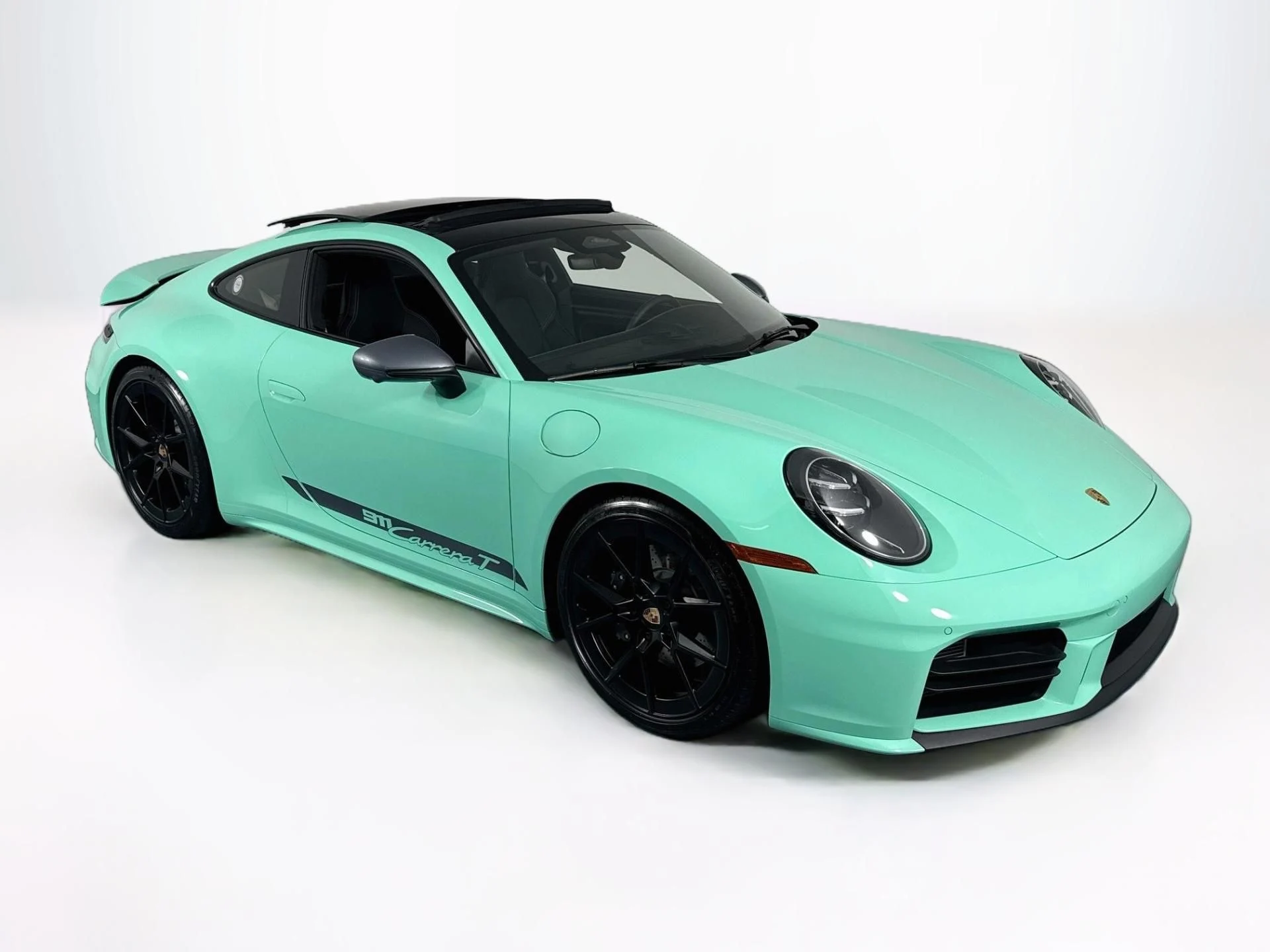 mph061_3892755604_Used_2026_Porsche_911_Carrera_T_1787948848_1411b6efae