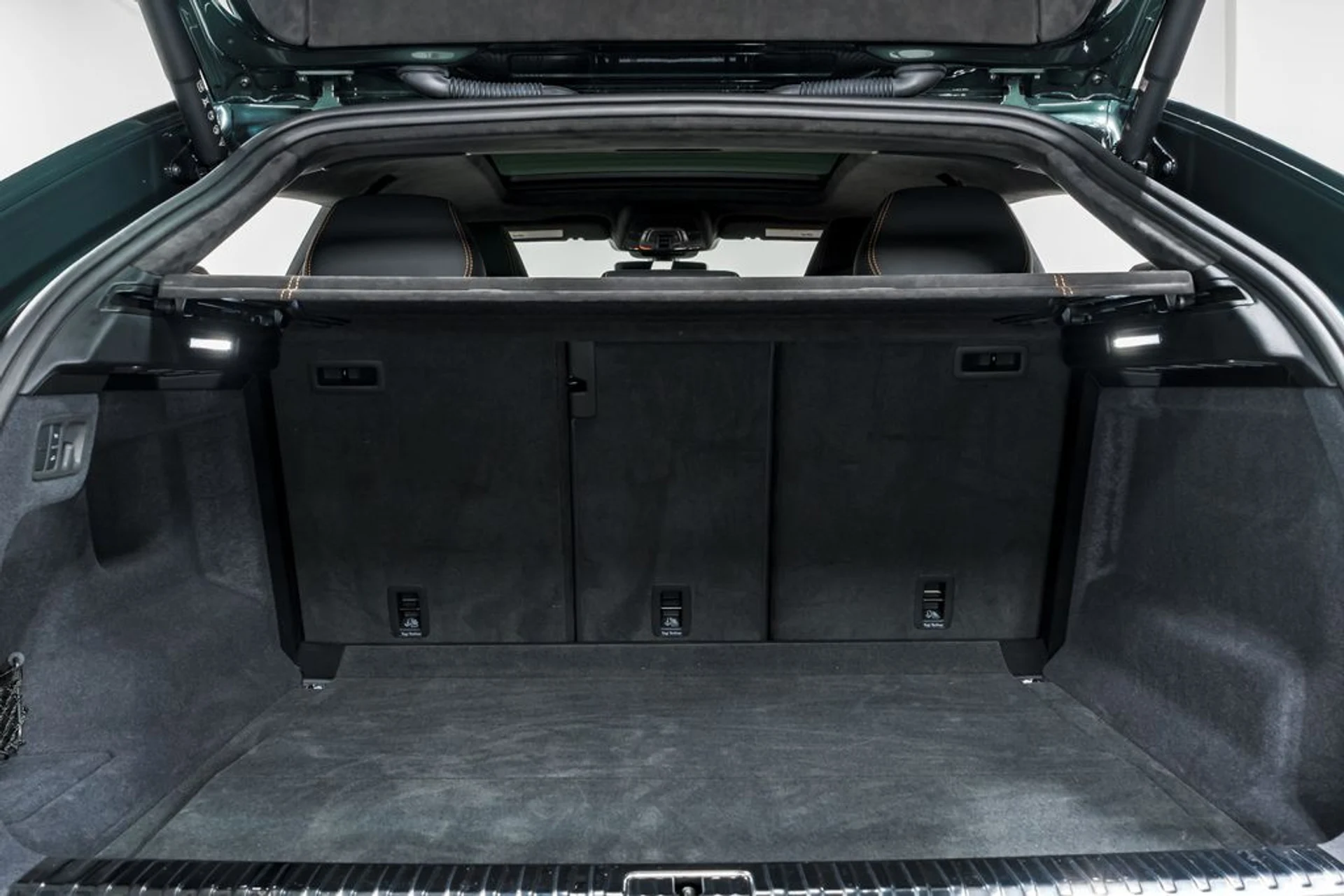 mph061_3982484067_be1072d80f2b8b8ee53f030f6eb64bb5x_2312f64d45