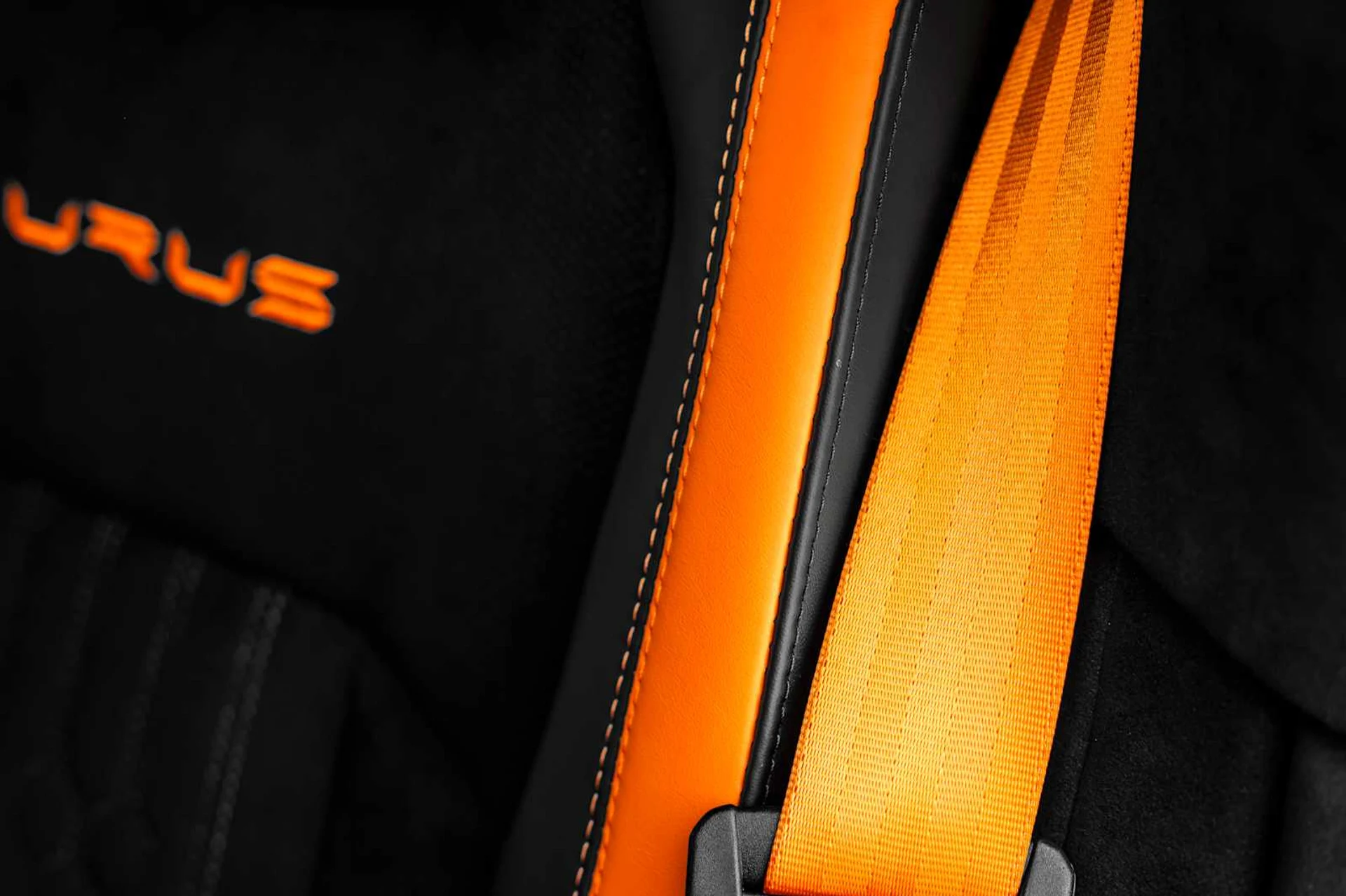 mph061_3988685448_0c1a2ba7a495f43f78c3b95ab84bc2aax_51e9f23e54