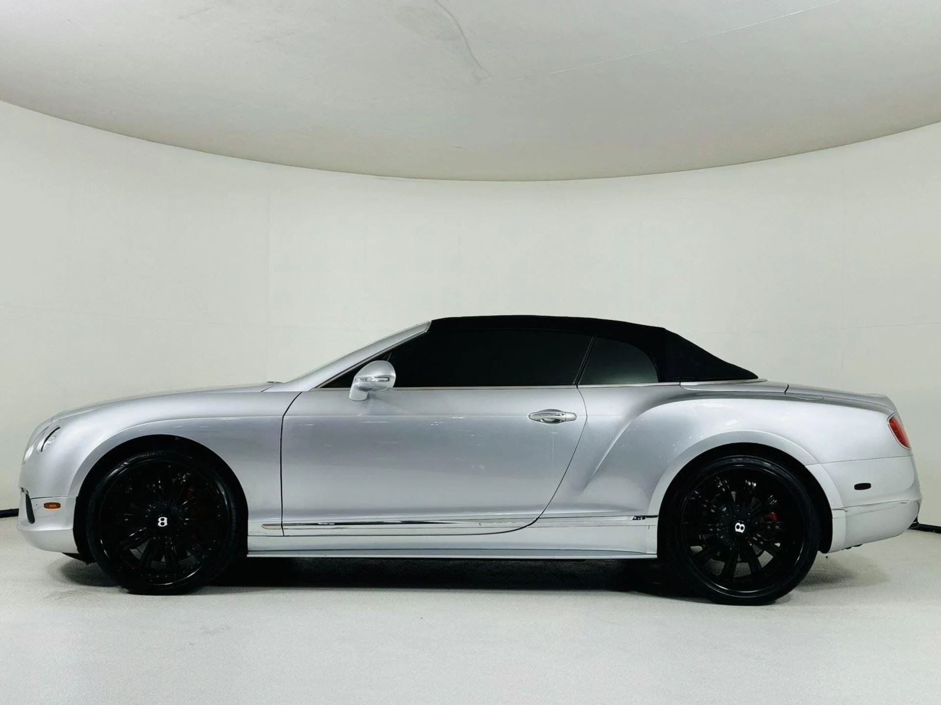 mph061_4045469743_e144e1aa1fc8522a321304b28b5fbe88_483ed39751