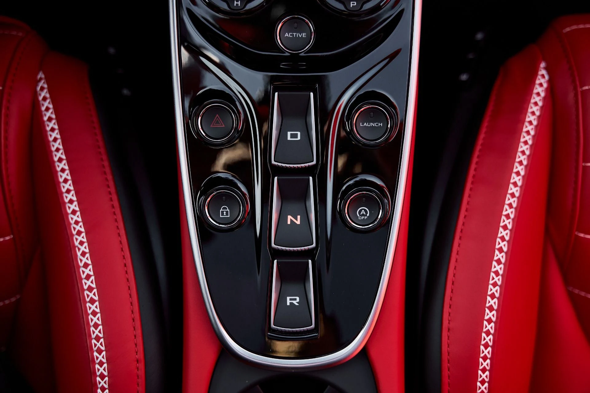 mph061_4067962108_Used_2025_Mc_Laren_GTS_1769482206_09397d3a57