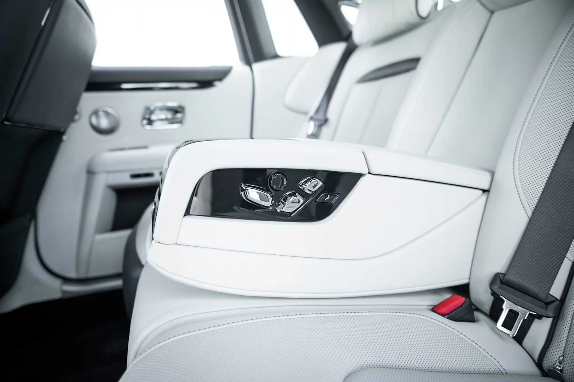 mph061_4069516574_f38c43f3ff9f46790635a68fd06c8ca9x_86fe0bcedc