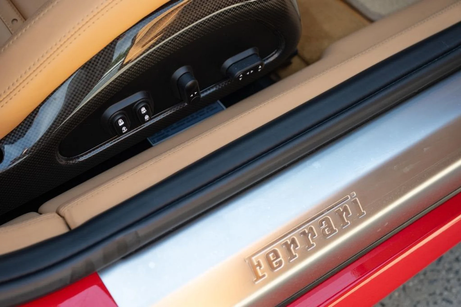 mph061_4076087004_7fca7d98e10547c8a5f45522dc8291ba_2a09fd39a9