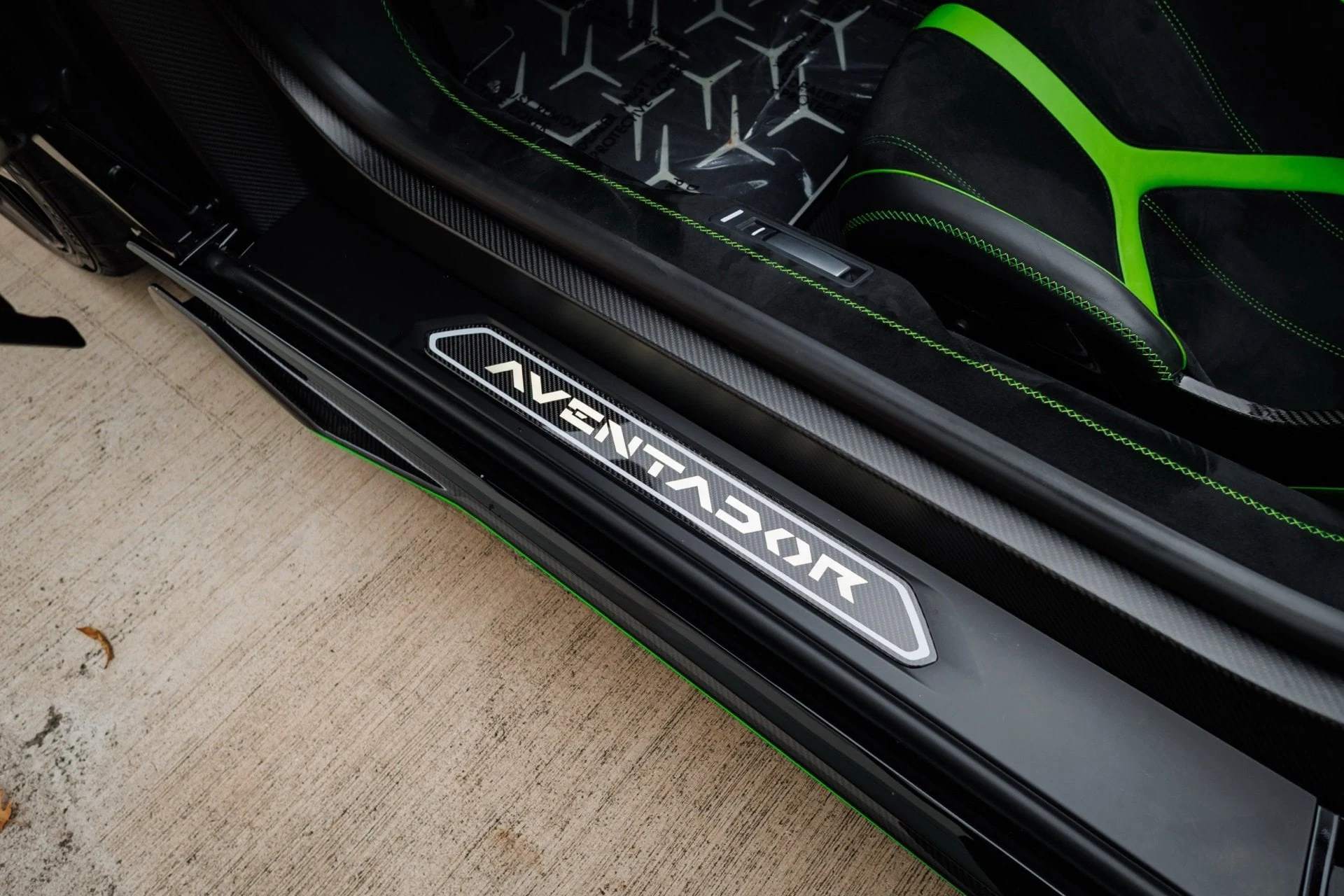 mph061_408872948_f09f1719ae14e869a561d1f35ff06de8x_0e0676b8ce