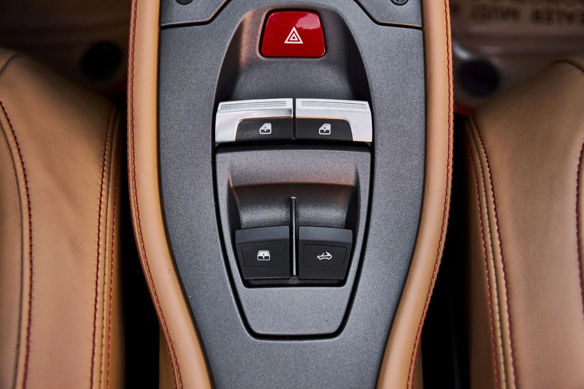 mph061_4151007323_Used_2012_Ferrari_458_Spider_Base_1781373888_afc1088ff1