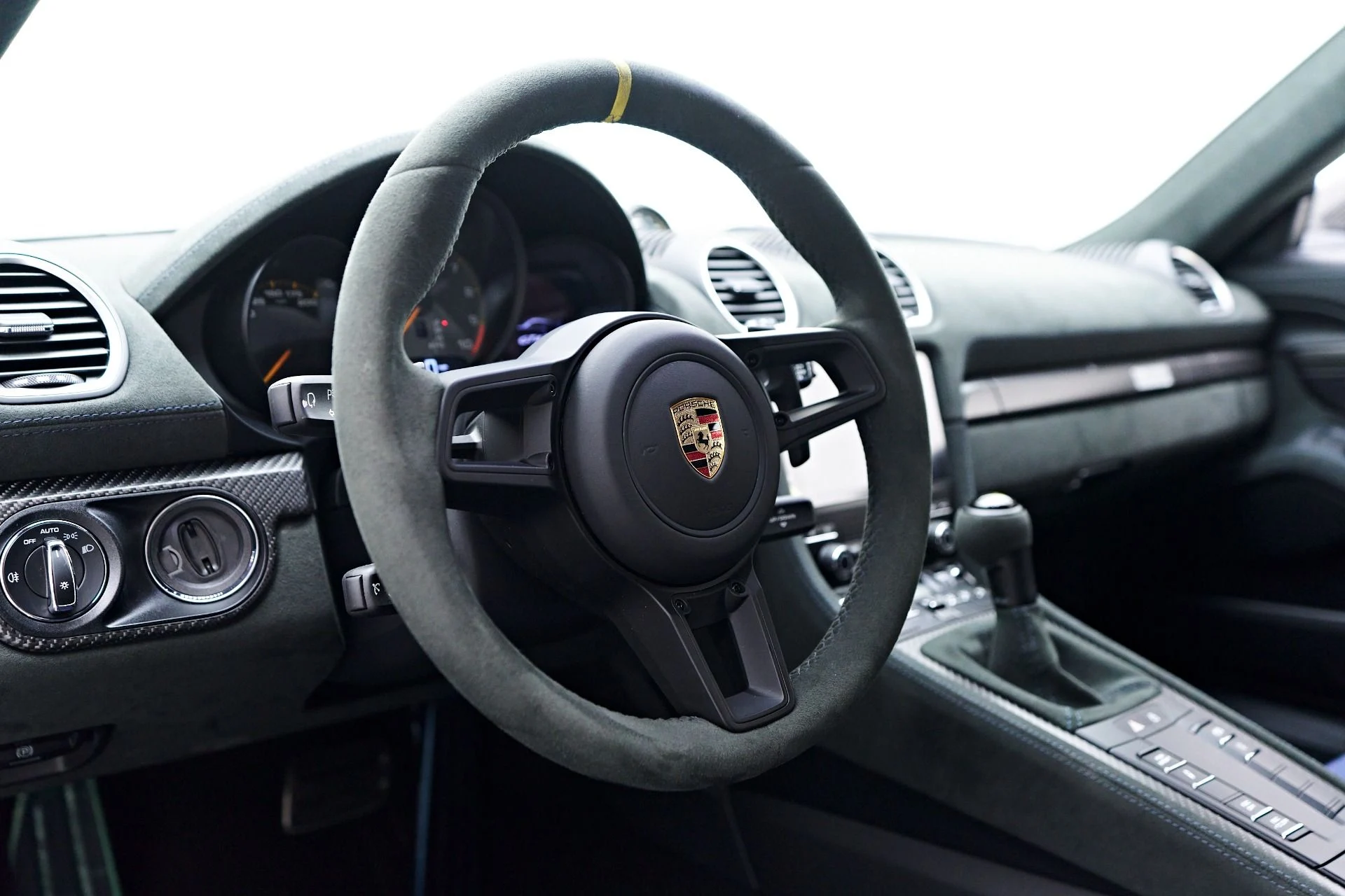 mph061_4208601207_Used_2025_Porsche_718_Cayman_GT_4_RS_1754674090_26d9f6b44c