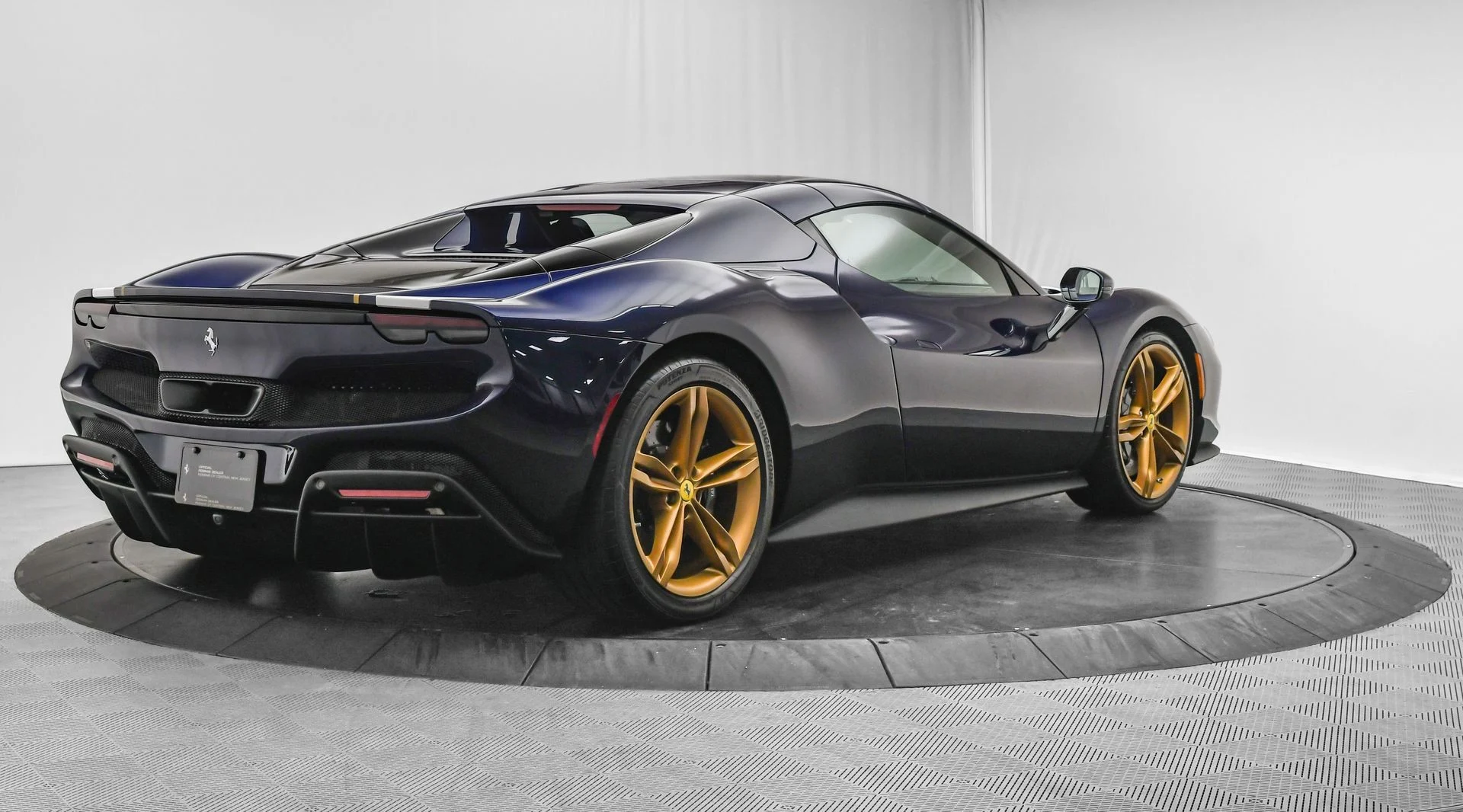 mph061_4209903923_ad577949cb4c46b792b60027a7de3bd6_301632e0fd