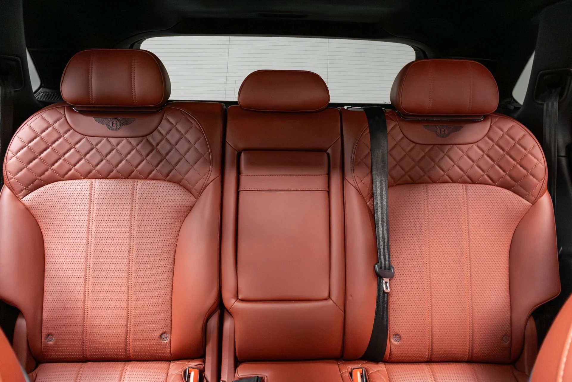 mph061_4212491495_Used_2017_Bentley_Bentayga_W12_1763489562_520c49b8c7