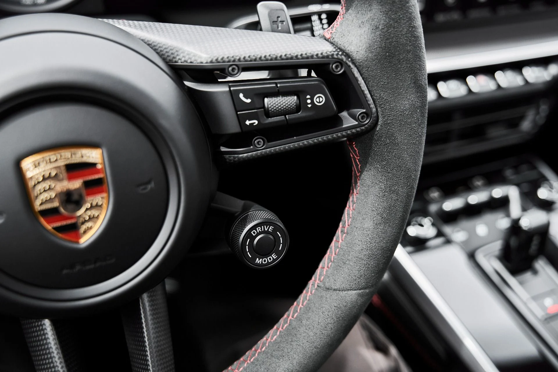 mph061_4256175613_Used_2024_Porsche_911_Turbo_S_1776446060_4330e5b348