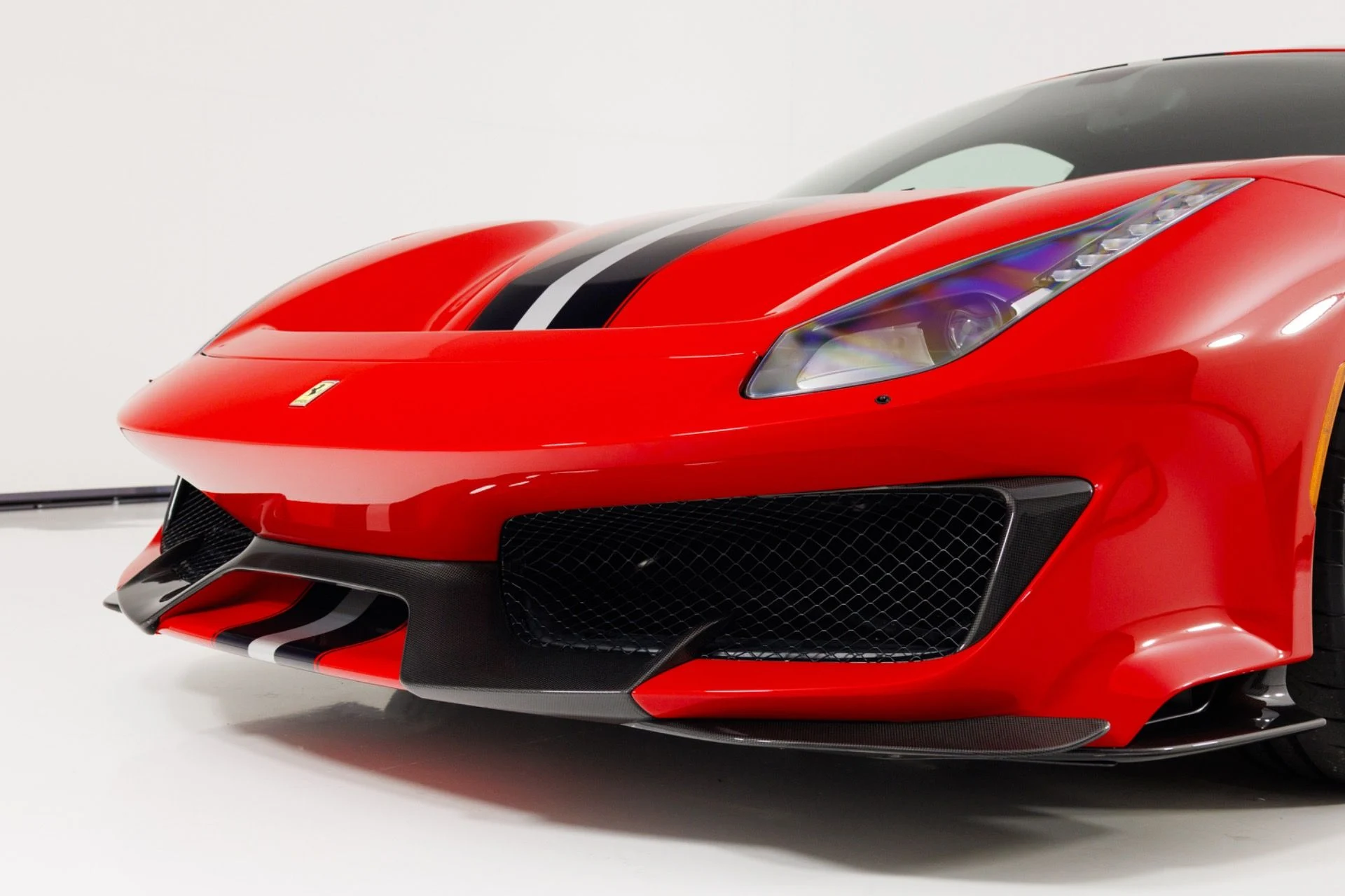 mph061_4286864018_Used_2020_Ferrari_488_Pista_1775511016_0c1e55e74a