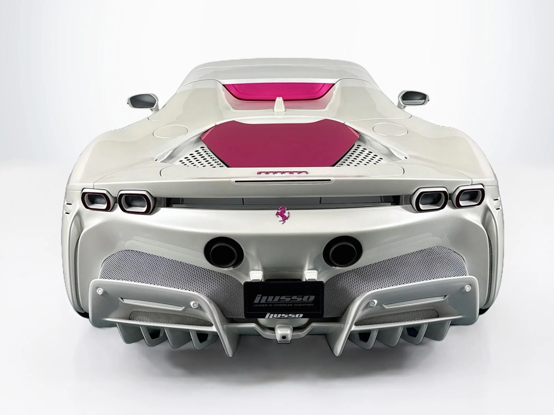 mph061_430384268_Used_2024_Ferrari_SF_90_Spider_1787784000_4cbbf26b52