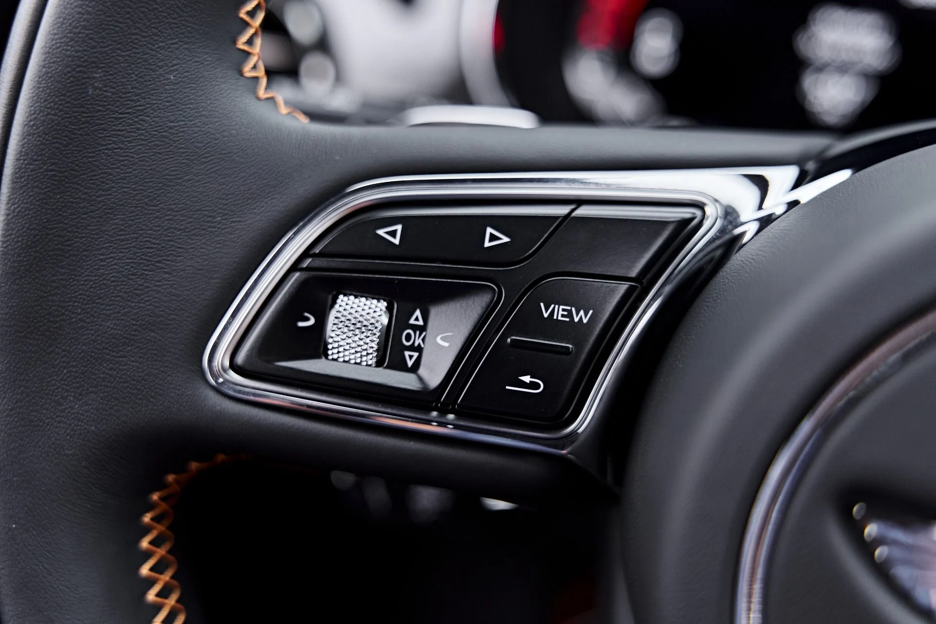 mph061_485398922_Used_2025_Bentley_Bentayga_S_Black_Edition_1790644367_60b6fb2d15