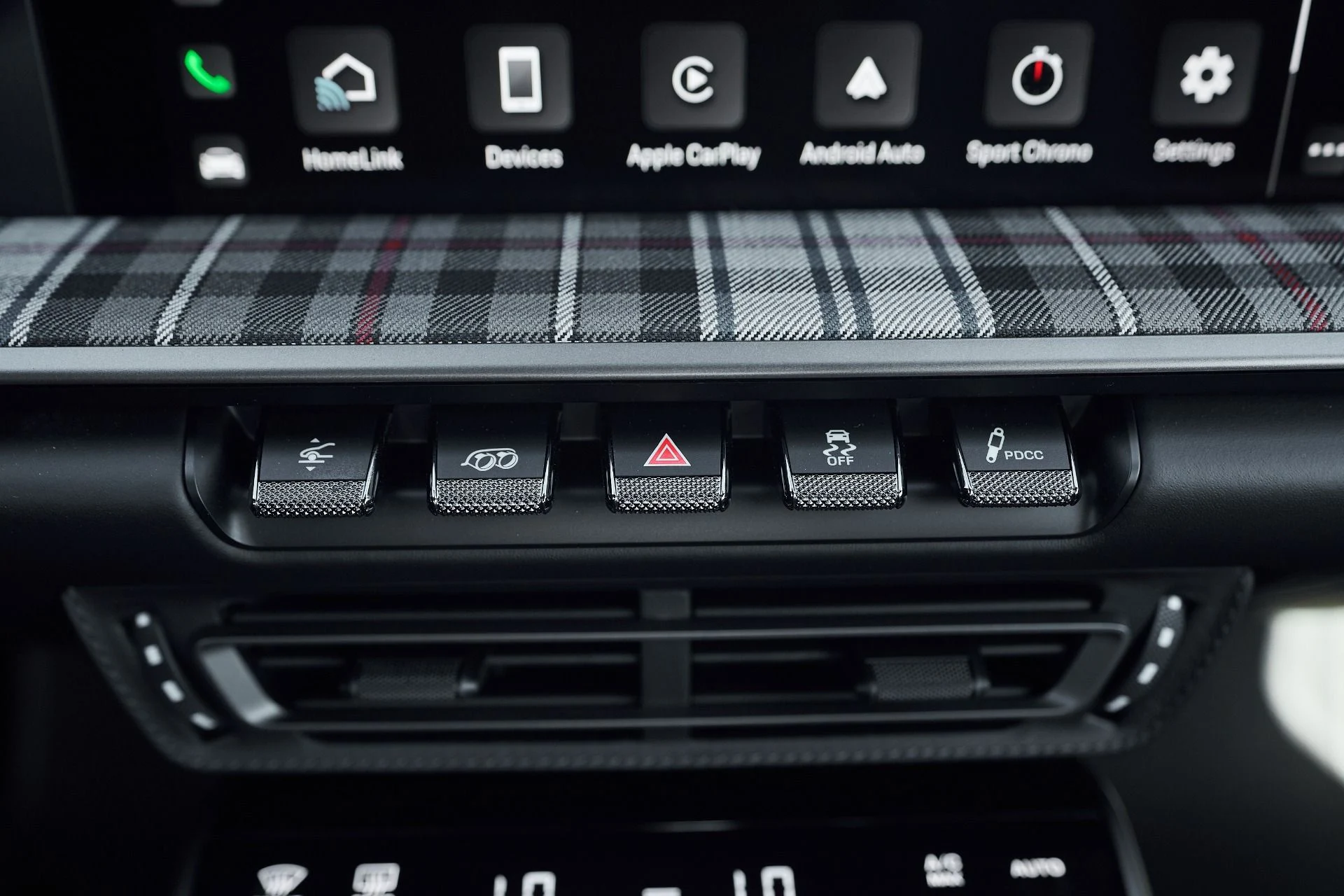 mph061_510482289_Used_2025_Porsche_911_Turbo_S_1763075493_20af73474b