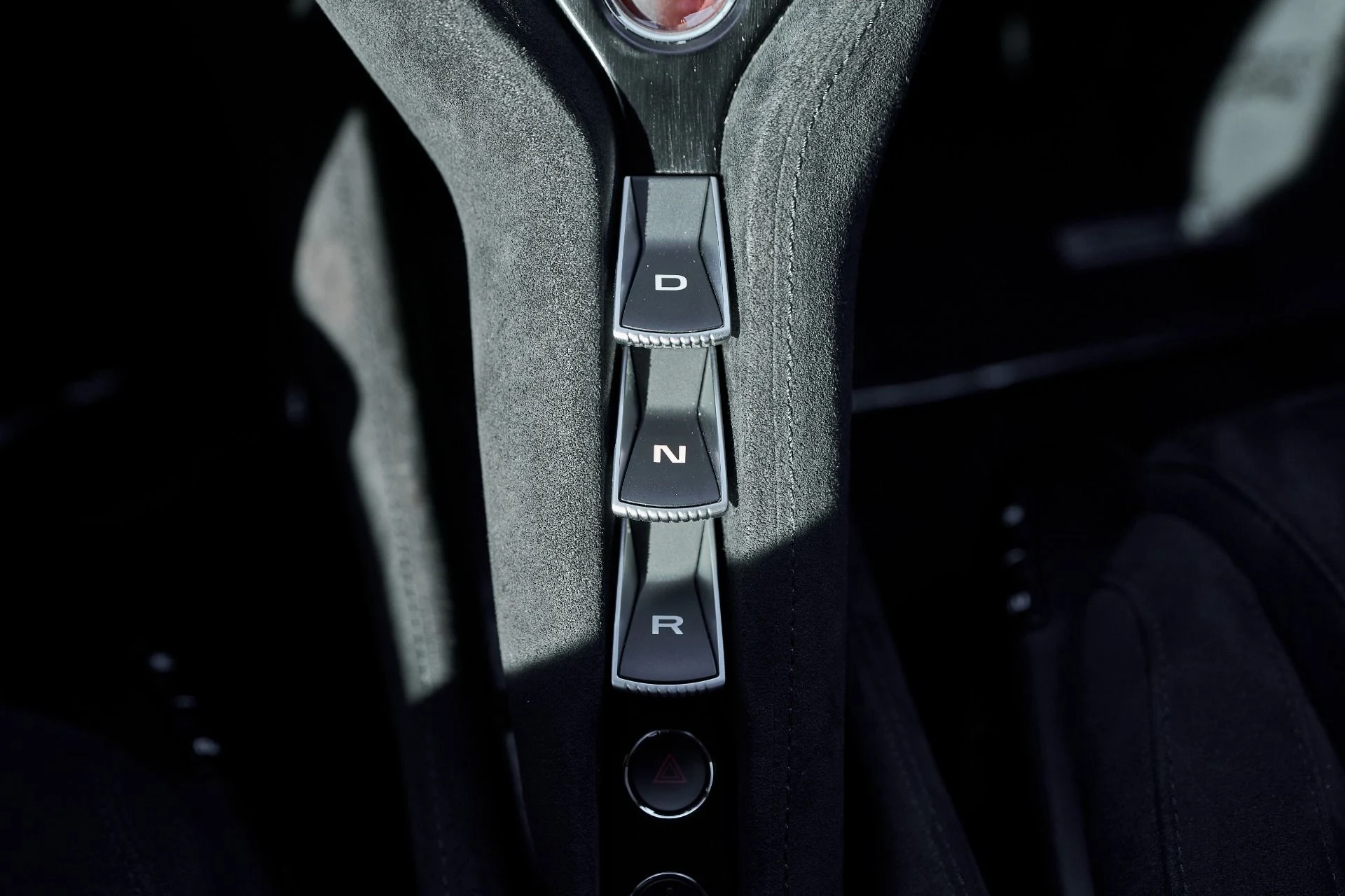 mph061_539018462_Used_2024_Mc_Laren_750_S_Spider_1761608974_81b11c8235