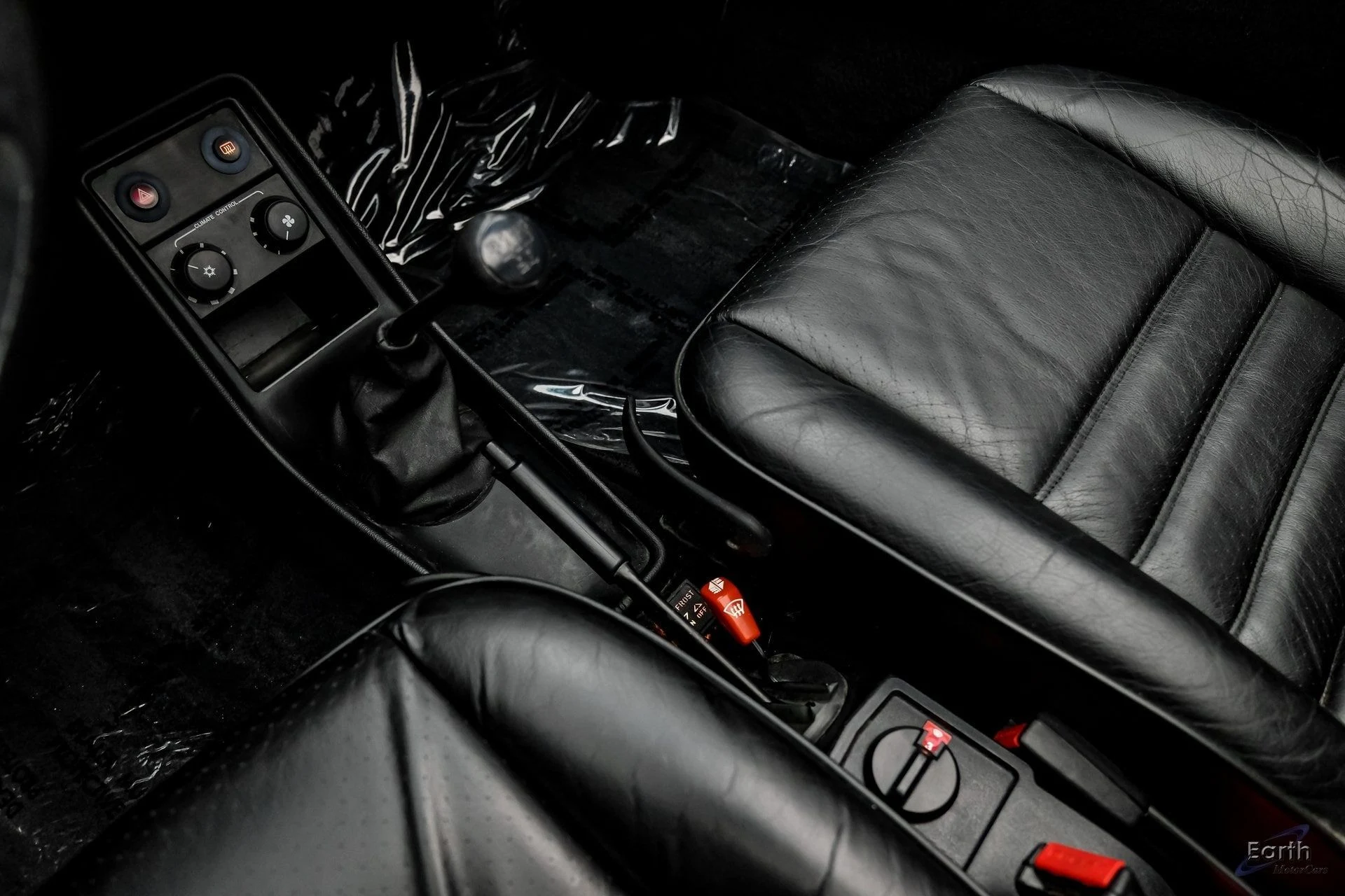 mph061_54196301_b07d94102b02467c04b620e88cc2eb91x_2333a688f5