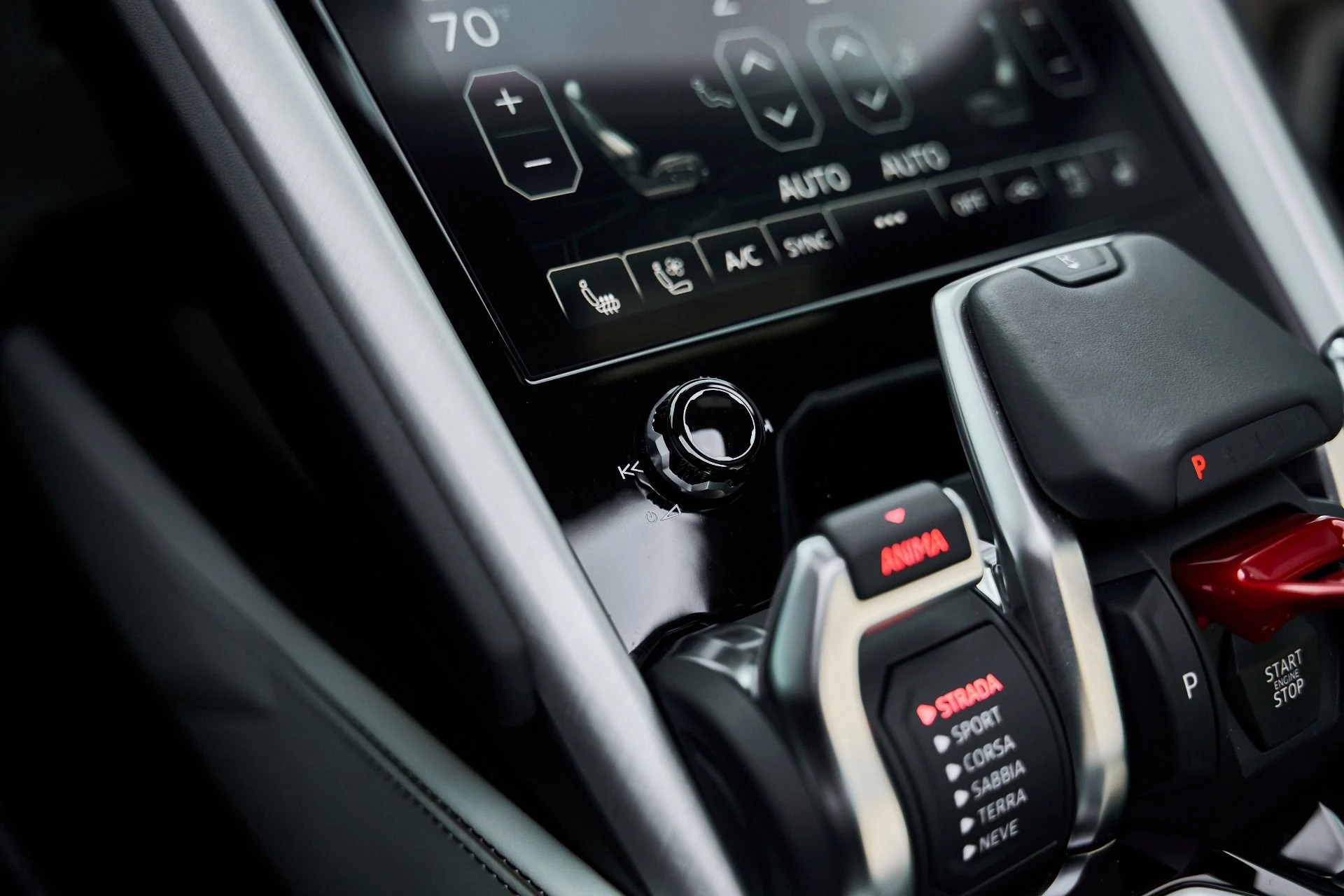 mph061_561771364_Used_2021_Lamborghini_Urus_1771117273_a821cd13f4