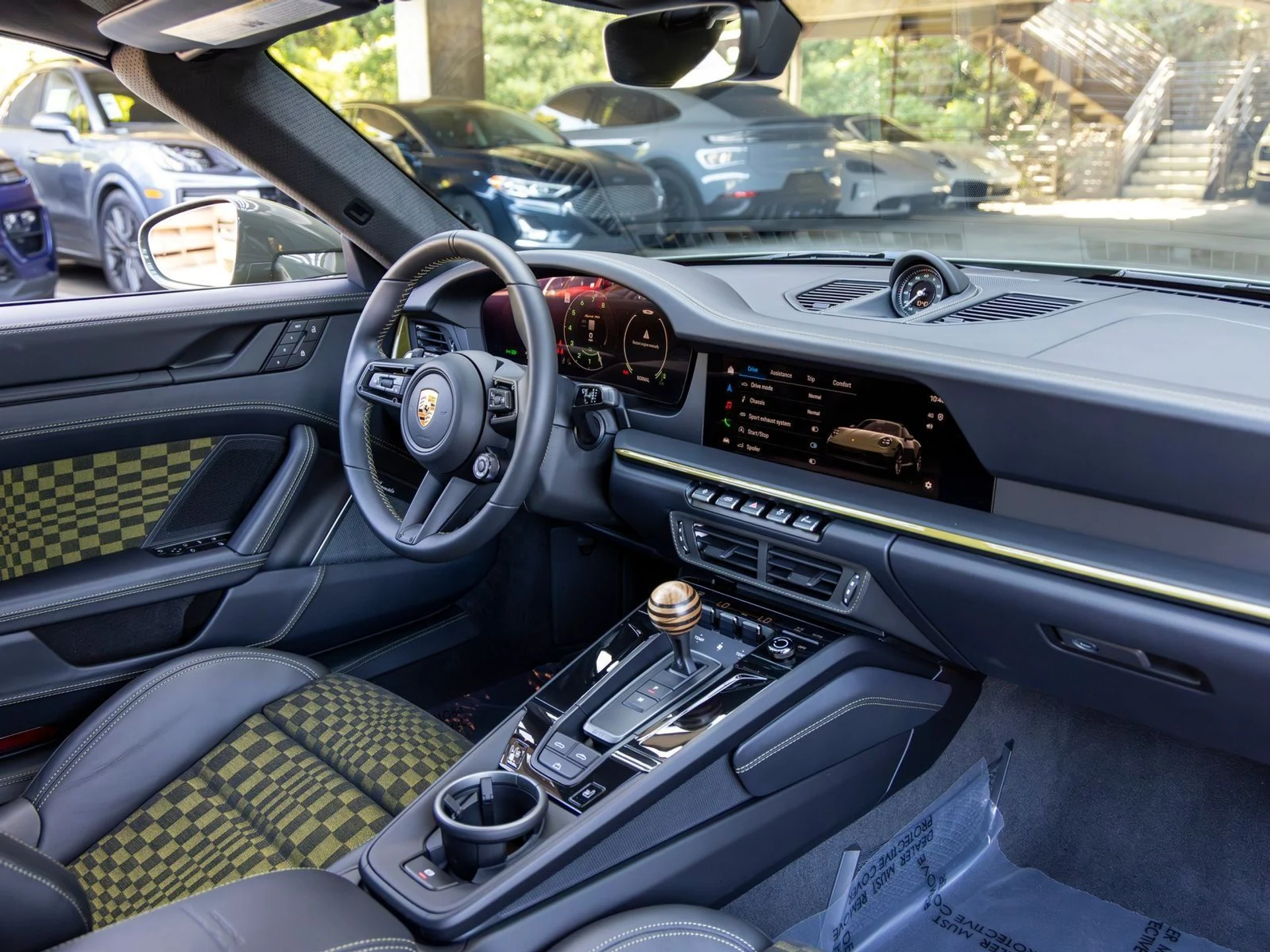 mph061_578906322_62_393fae3097