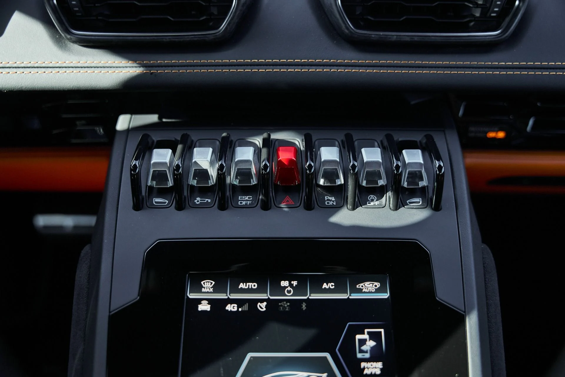 mph061_598768205_Used_2020_Lamborghini_Huracan_EVO_Base_1766024409_83eb87a67b