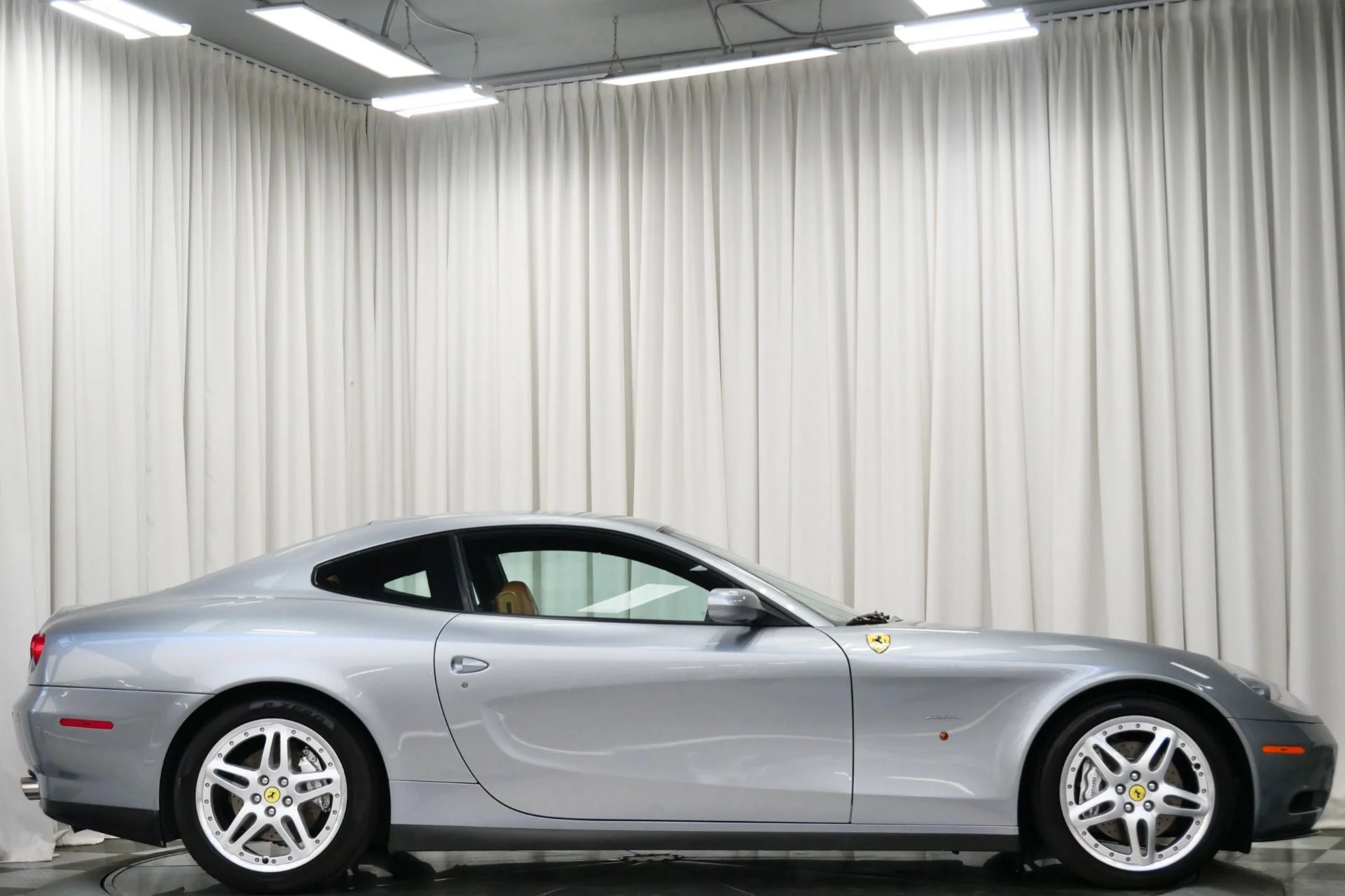 mph061_613564119_Used_2005_Ferrari_612_Scaglietti_1756135330_eca31e2cc7