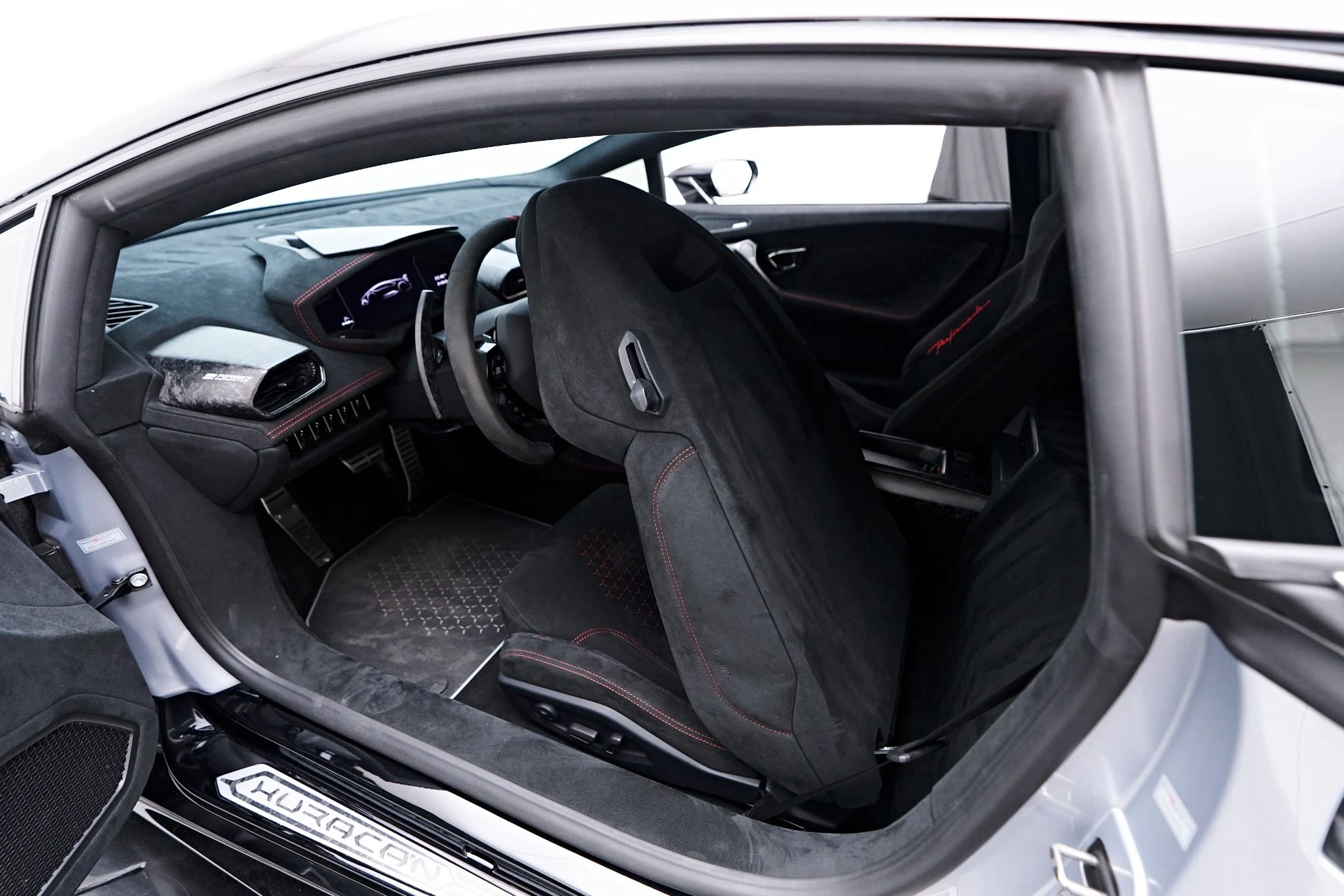 mph061_66228711_Used_2018_Lamborghini_Huracan_Performante_1761069213_939f7c7d66
