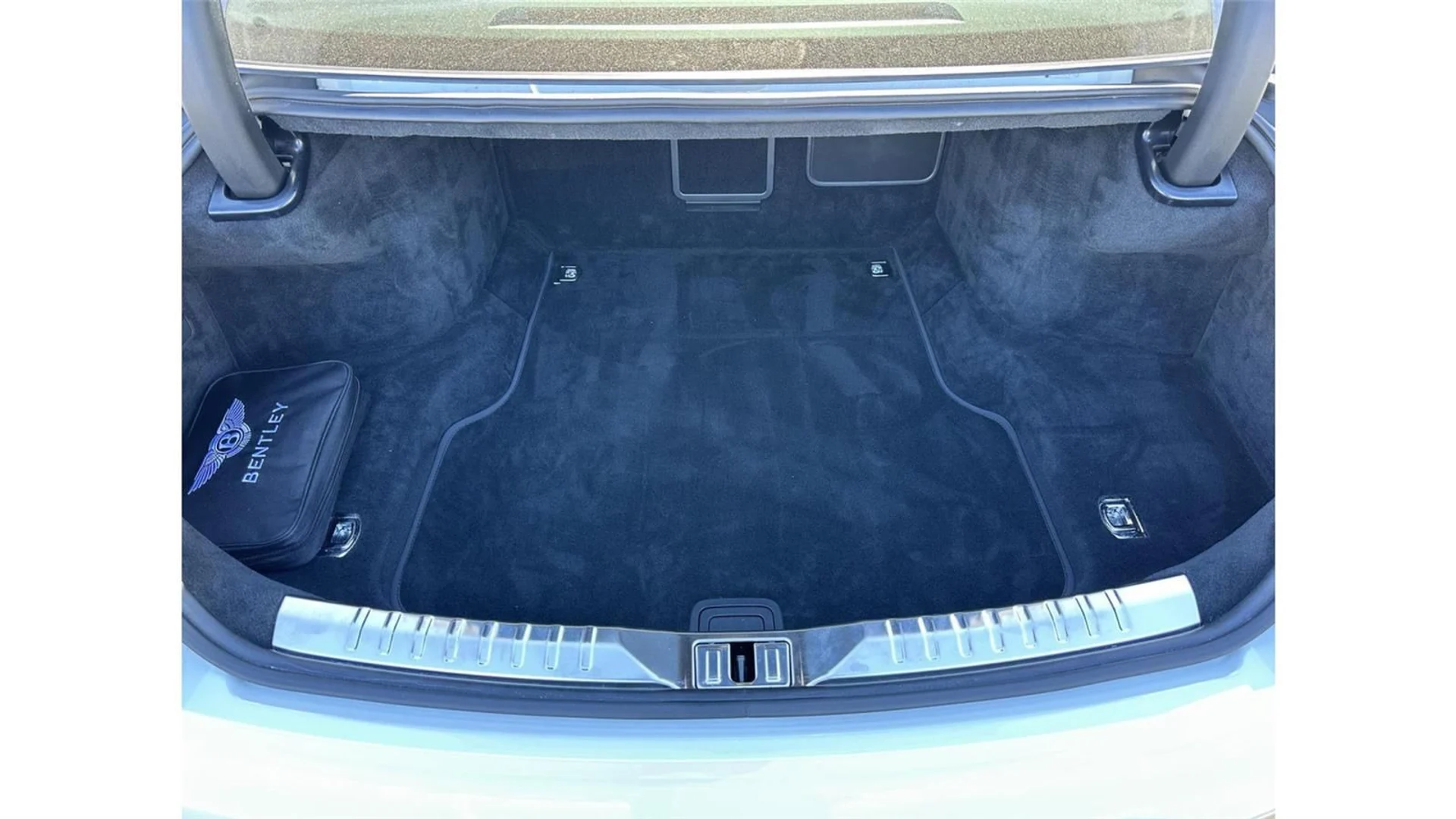 mph061_73463280_1093f887f13fab564fb668073f04683f_c768da7ccc