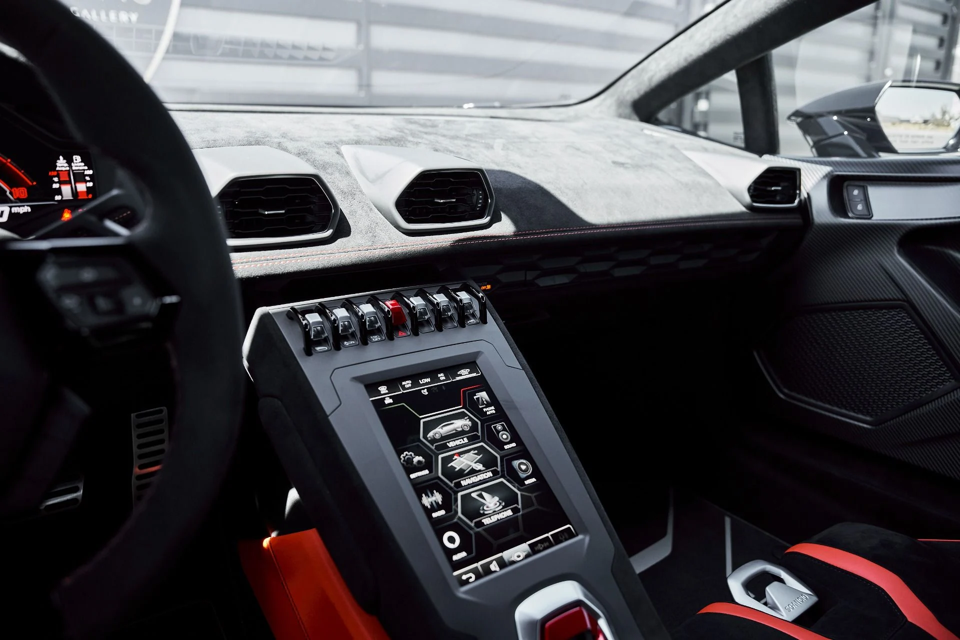 mph061_740795553_Used_2024_Lamborghini_Huracan_STO_Base_1775782833_11d6c0870b