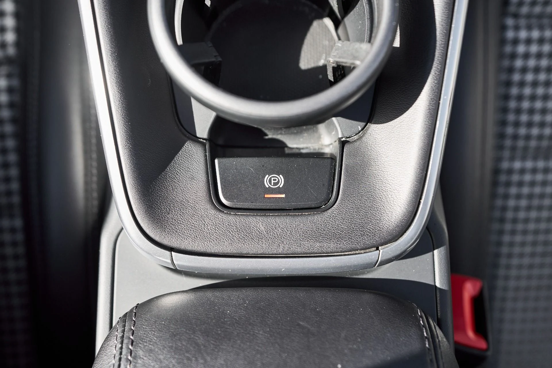 mph061_745911465_Used_2023_Porsche_911_Turbo_S_1763676564_abdb38f822