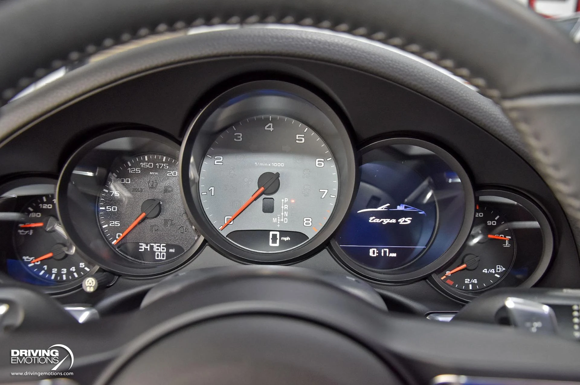 mph061_751542939_868_p62_l_f0b962131d