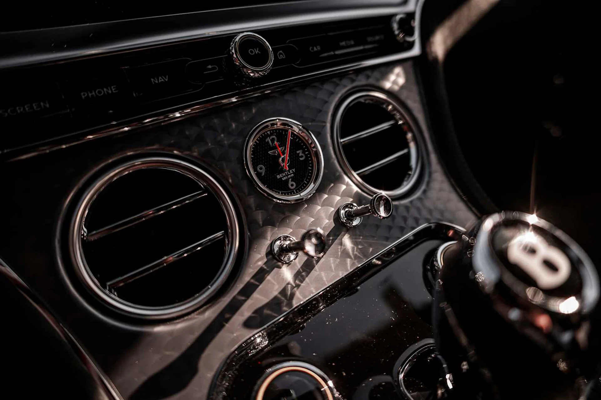 mph061_81543383_285ae478f68ab202527162e0feca9841x_ad2543bba3