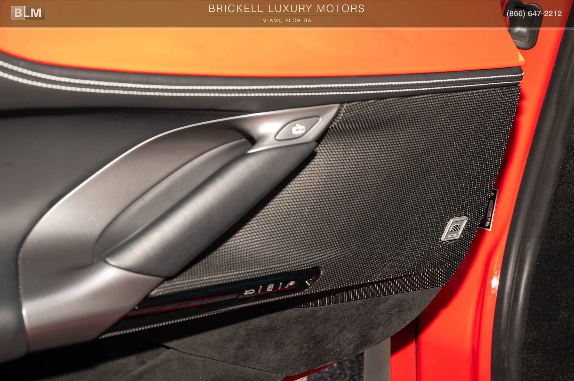 mph061_854027362_e411760acf8a4f70bff92e681a574d4e_676390e0c1