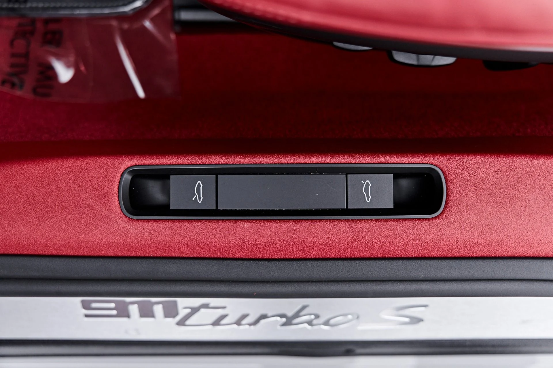 mph061_857019011_Used_2024_Porsche_911_Turbo_S_1790988009_642957d8a2
