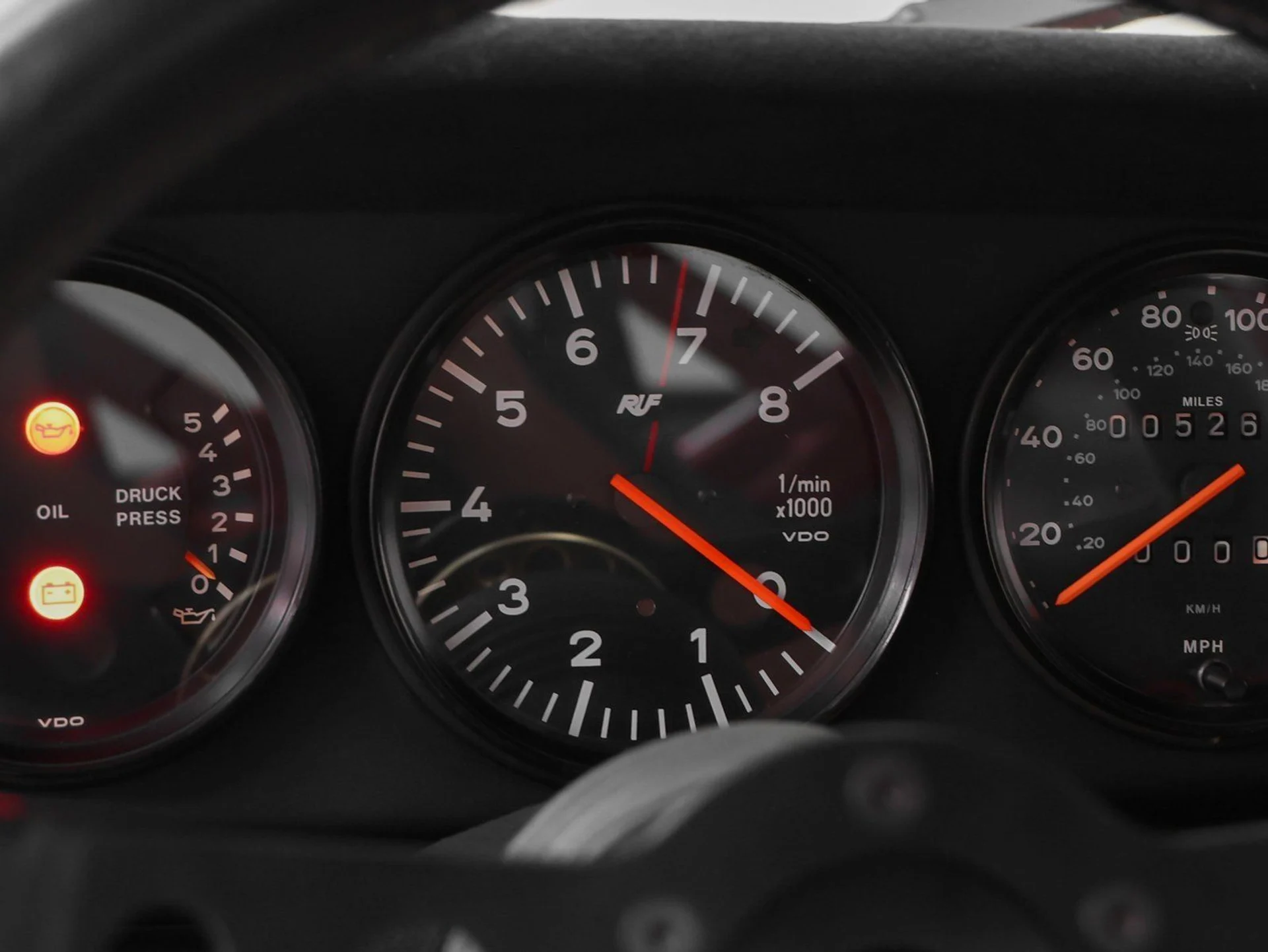 mph061_859442669_62_c5abdaede6