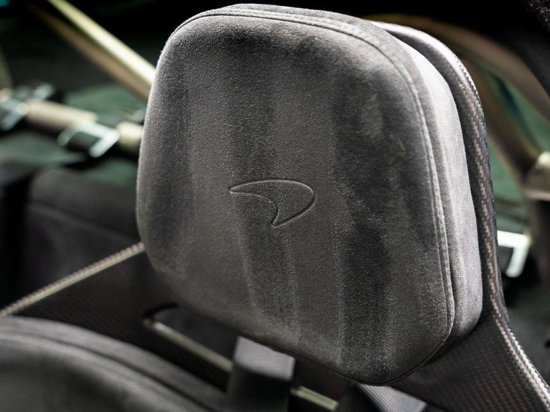 mph061_891663150_Dr_V0e6_UWY_Ex_D0u2_P_Bi_wg_W08q2_U_299b16ff35