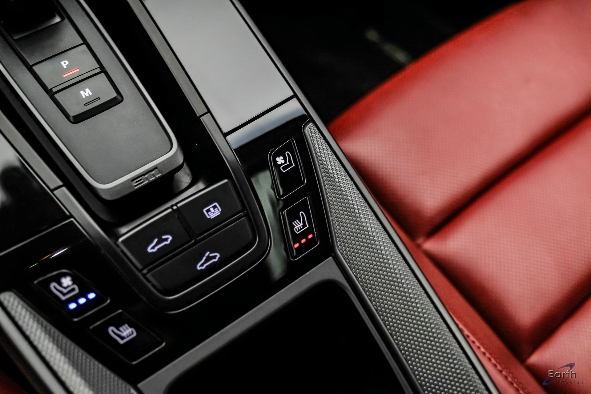 mph061_893131027_cd610cf7d7a9364cac83b3b9f04d637dx_5977ce4108