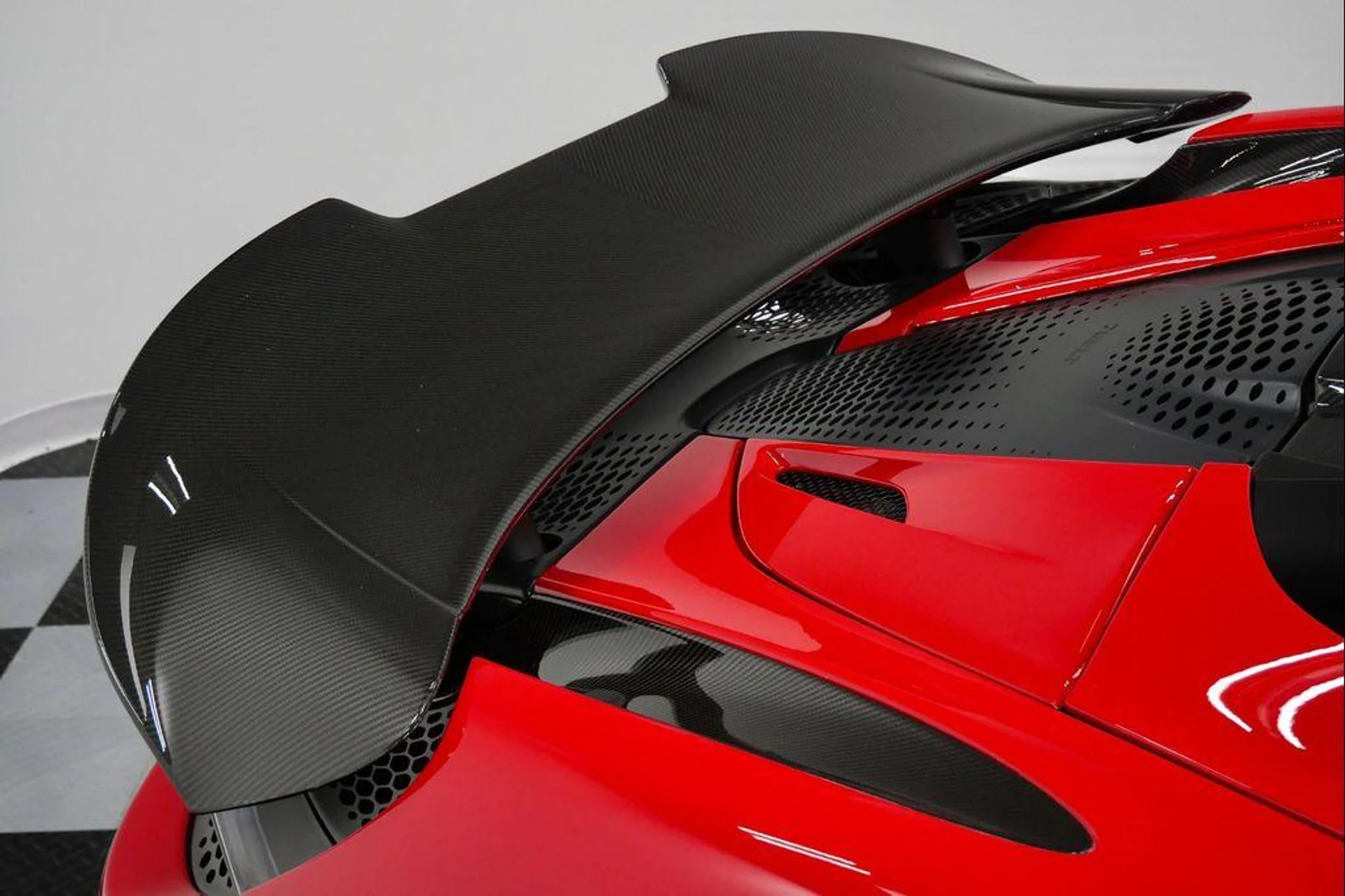 mph061_902099836_w9a_SB_Pd2_Vm_L_Ak_Hxin5_6l_C2f_Ig4_41aca1c637