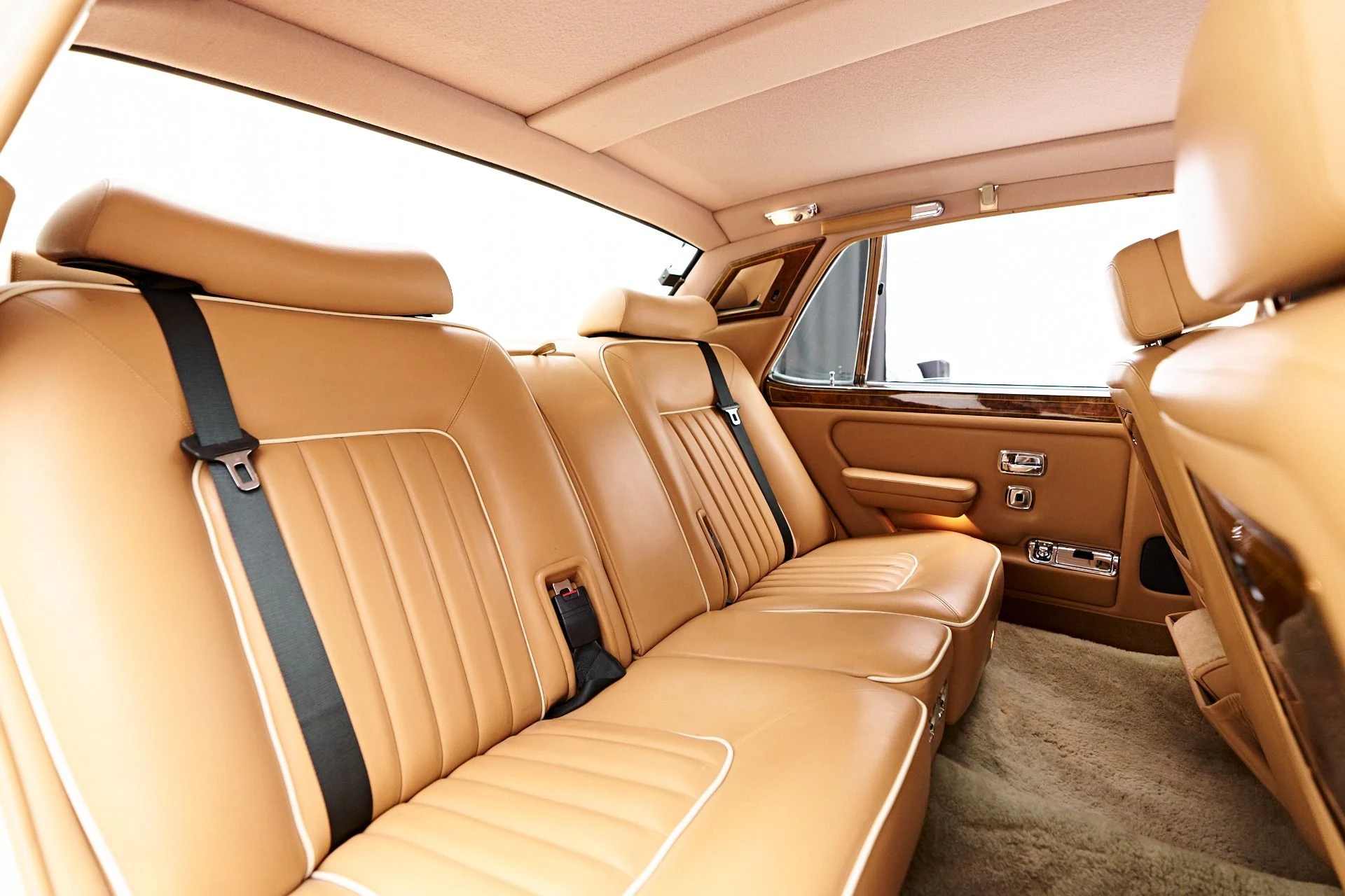 mph061_915371406_Used_1990_Rolls_Royce_Silver_Spur_1755058774_4164545d4f