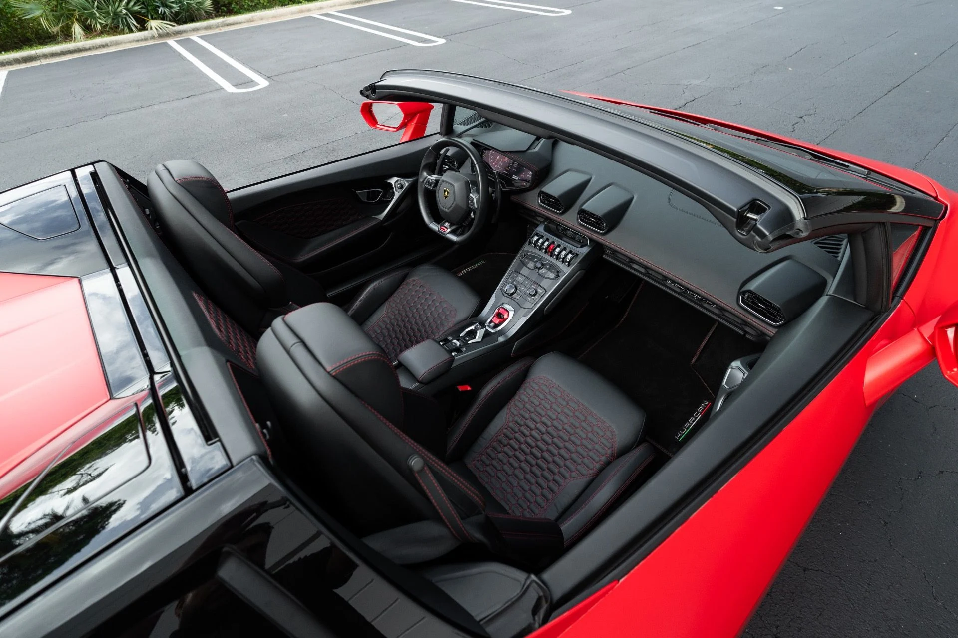 mph061_927107559_Used_2018_Lamborghini_Huracan_LP_580_2_Spyder_1766443768_463987445e