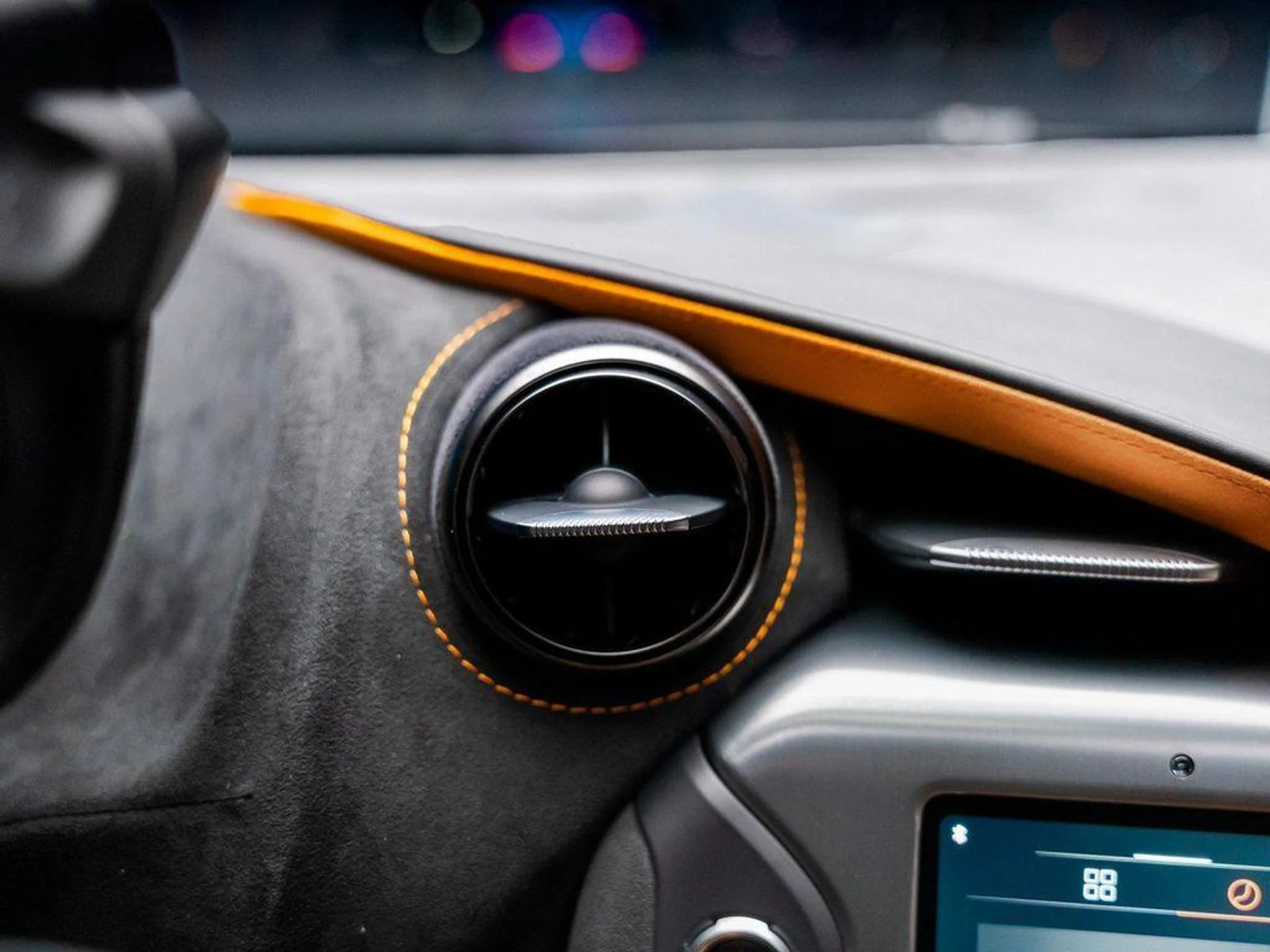 mph061_934932489_tipvm5_P2_V8_QLJ_r_F_Exz_H_Km_Ub39s_bad6bf63bd