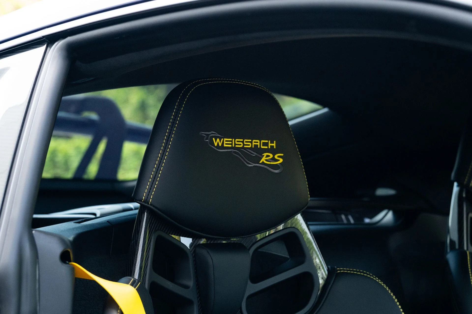 mph061_961228029_Used_2024_Porsche_718_Cayman_GT_4_RS_1775021157_2c1983c7d3