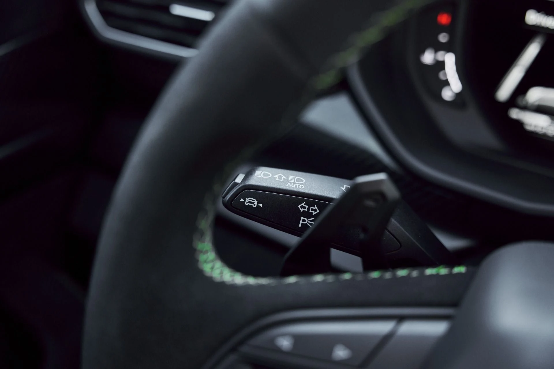 mph061_973577760_Used_2024_Lamborghini_Urus_Performante_1771724645_30c4f061a6