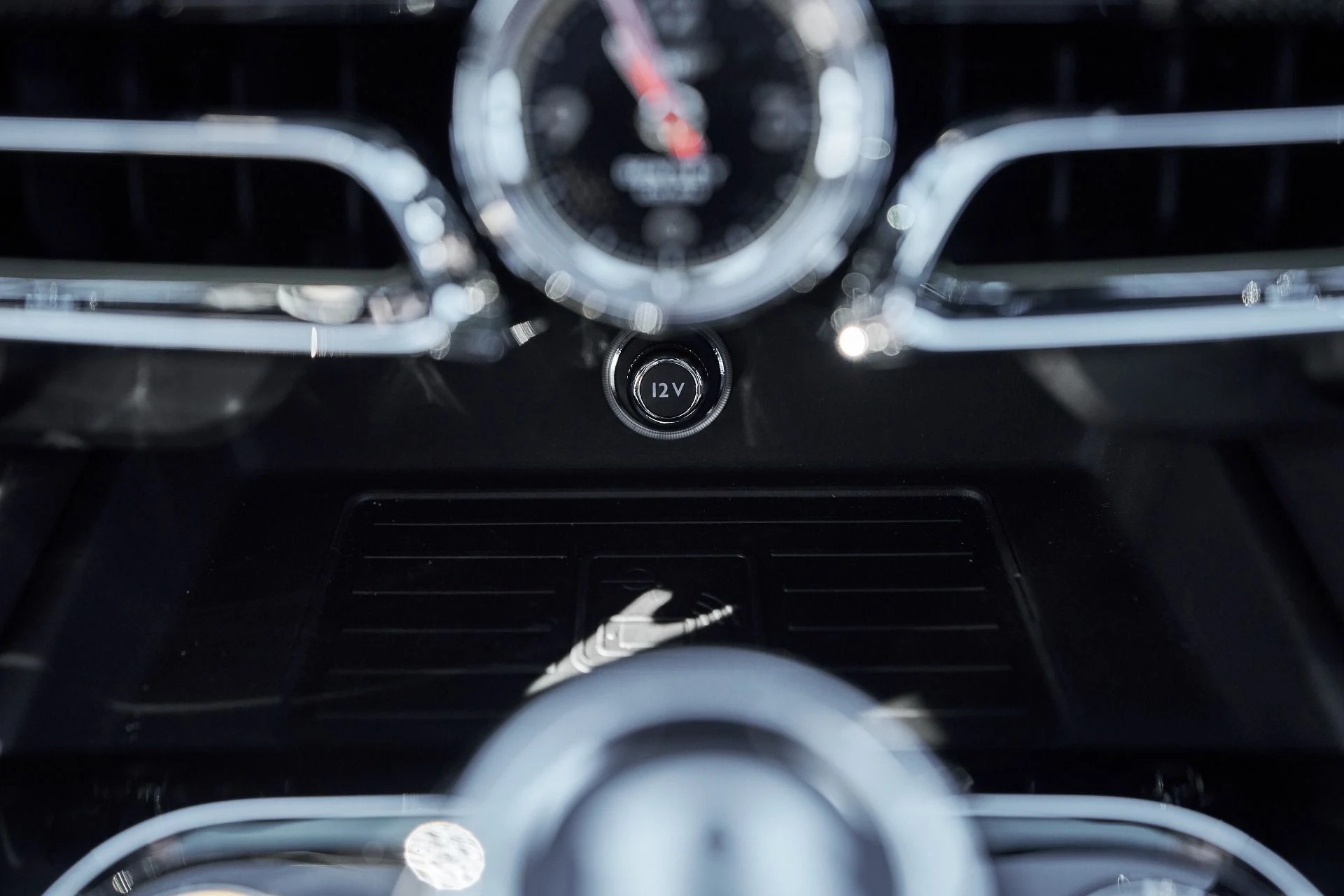 mph062_1034491434_Used_2024_Bentley_Flying_Spur_S_1761779975_c222936150