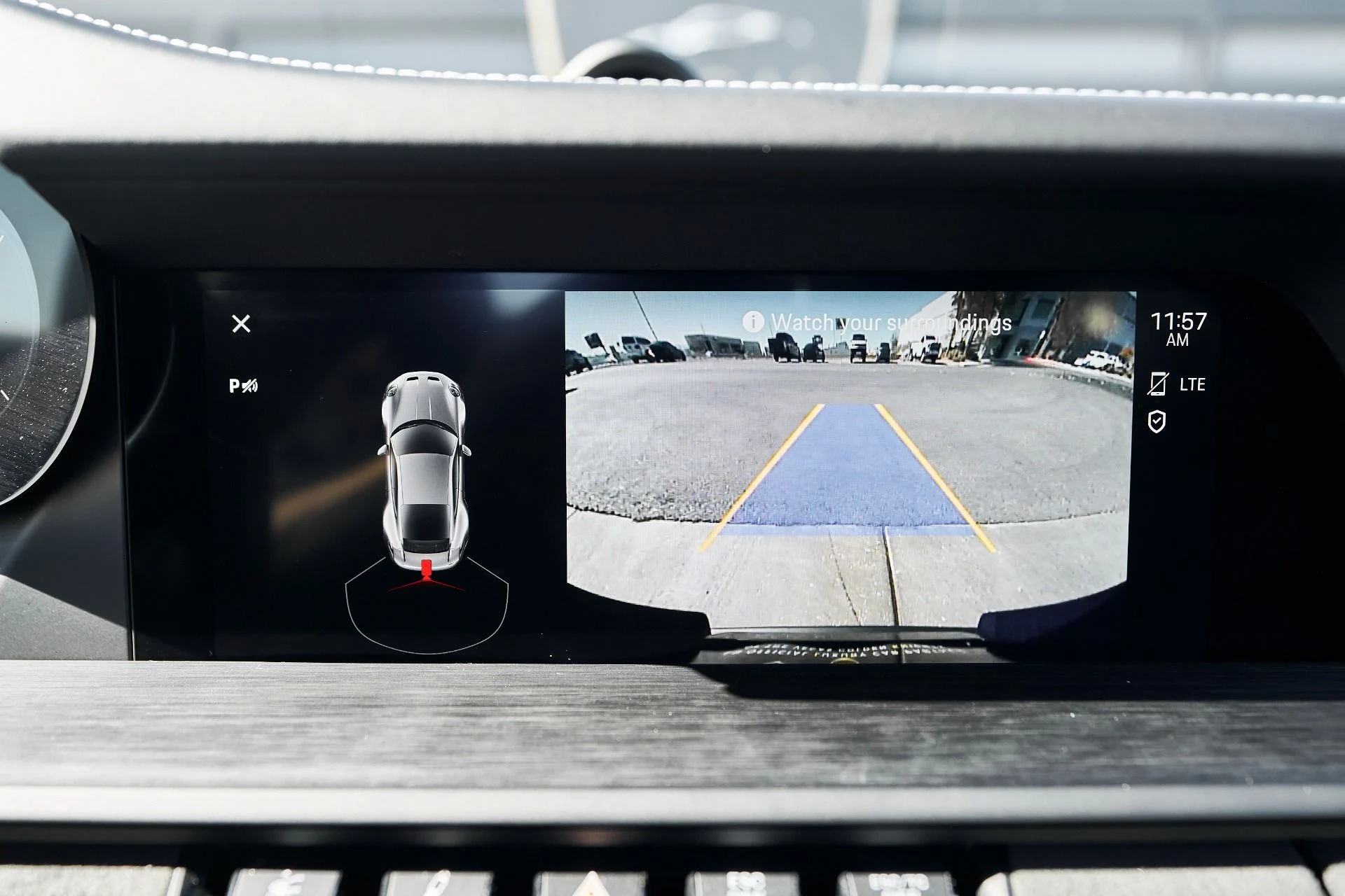 mph062_1073767950_Used_2022_Porsche_911_GT_3_1761959451_2852000b6f