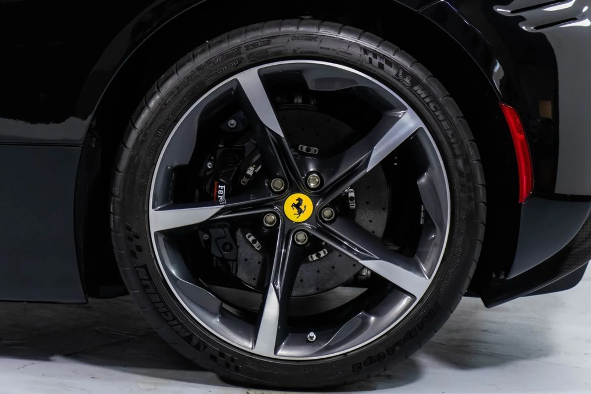 mph062_107561009_8fc45ebc037f1a3e39fde875fb28a9d7x_e03a13d9bf