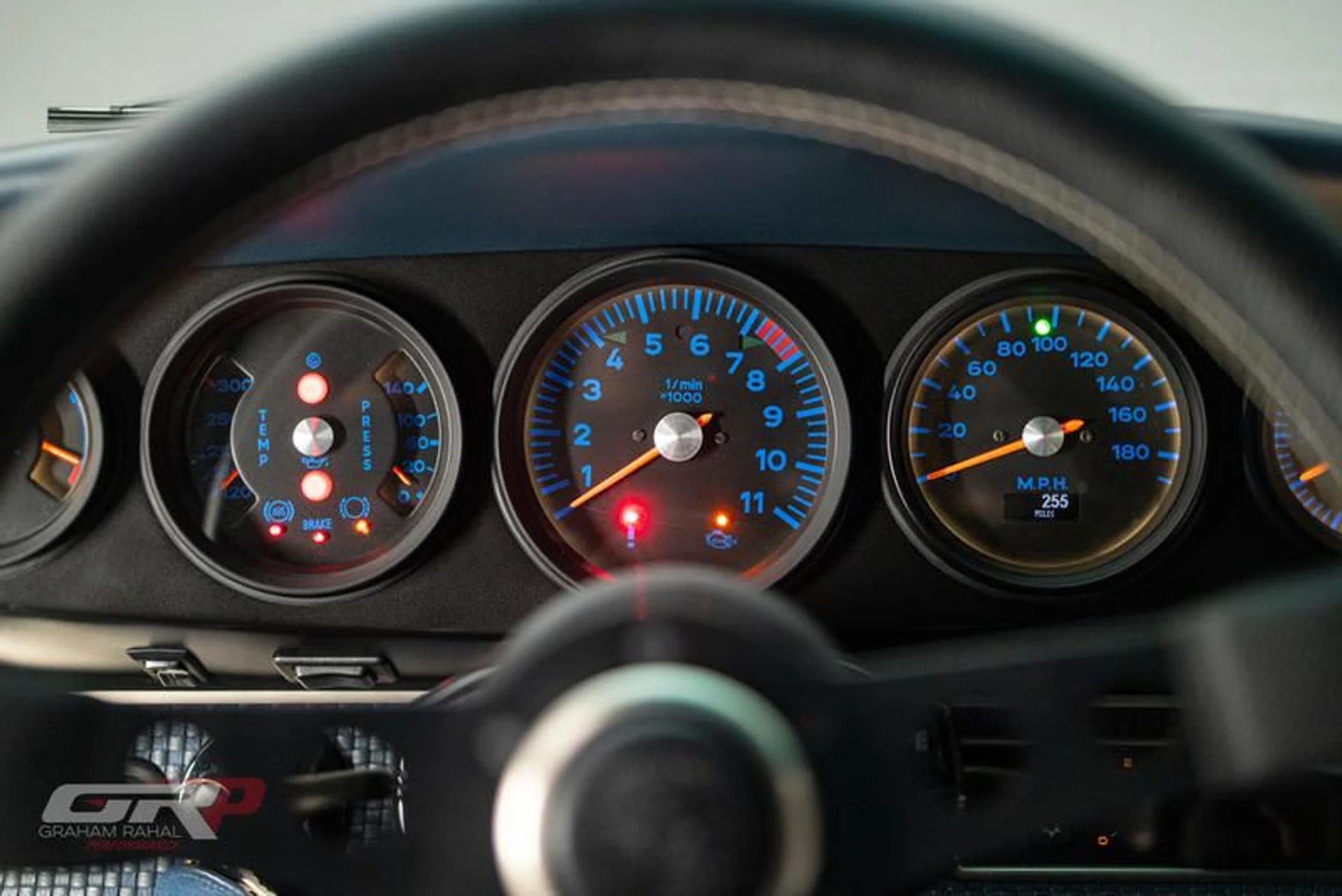 mph062_1080822831_E2326_E36_8_F64_4059_8050_A8_B3055_A200_E_5aaa03c352