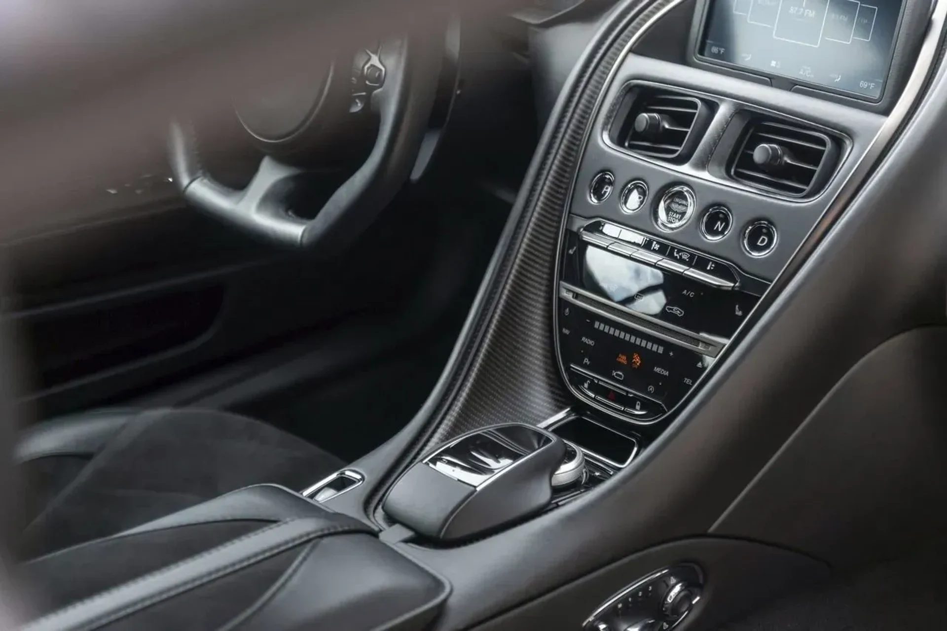 mph062_1127752784_4770df5366aa4554ba72831a22795fad_340eff2683